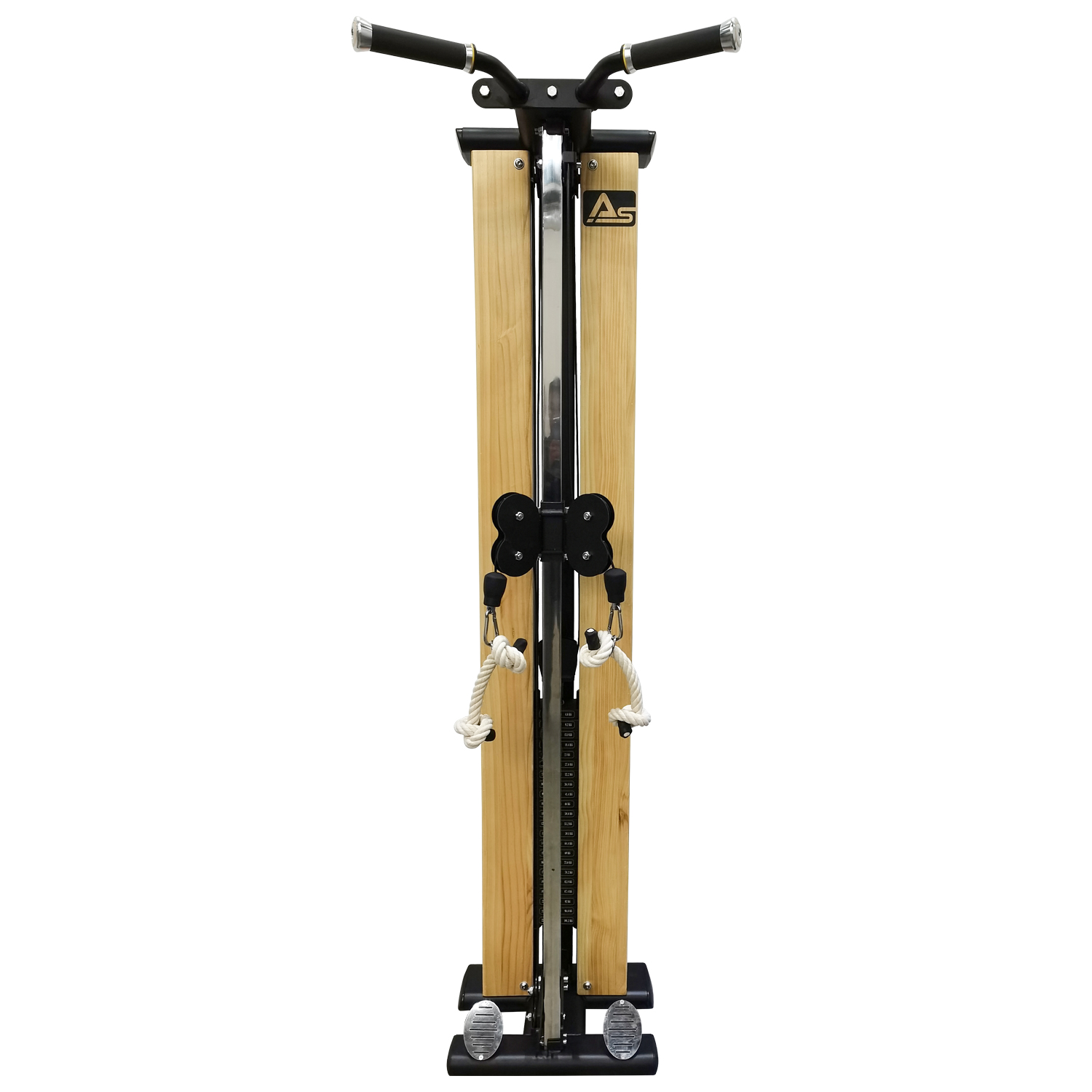 Fitness-Kabelmaschine. Es hat Holzsäulen, Kabel und Griffe. Die Maschine ist zentriert.