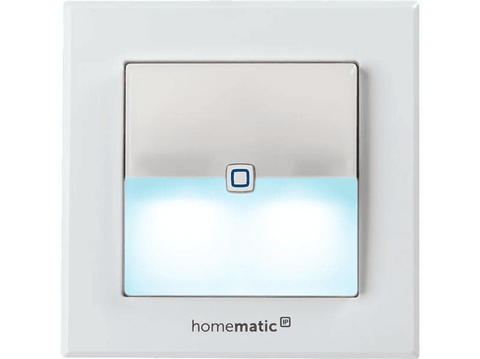 Weißer Lichtschalter mit blauem Licht, das von unten emittiert, an einer weißen Wand montiert.