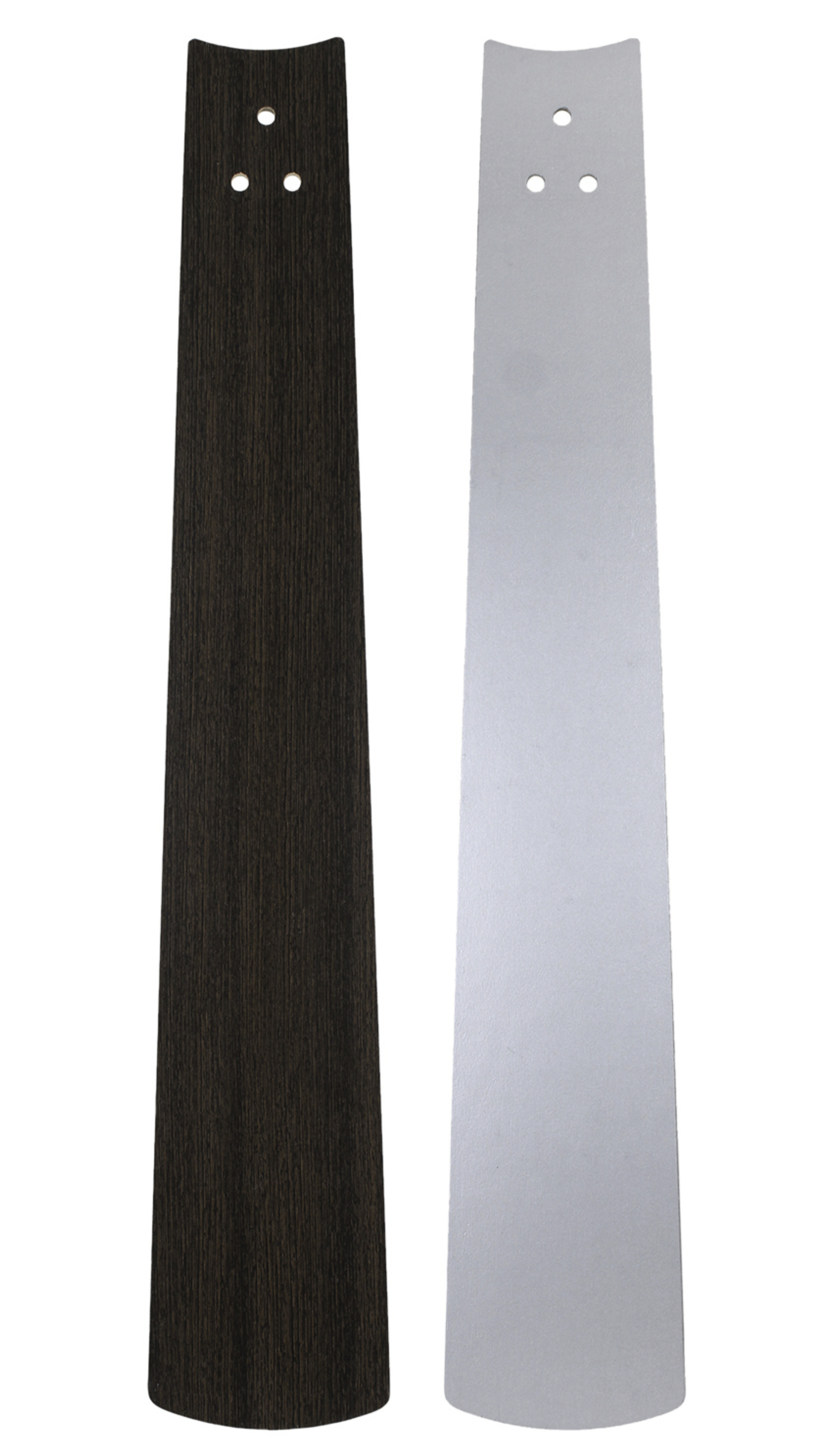 Zwei Lüfterflügel: einer dunkelbraun mit Holzmaserung, der andere silberfarben, beide mit drei Löchern.