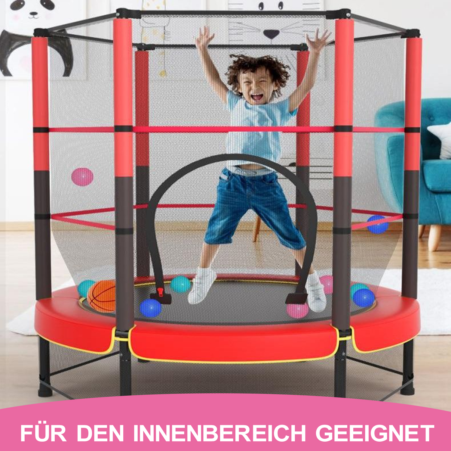 Ein Kind springt auf einem rot-schwarzen Trampolin mit Sicherheitsnetz. Das Trampolin ist für den Innenbereich geeignet.