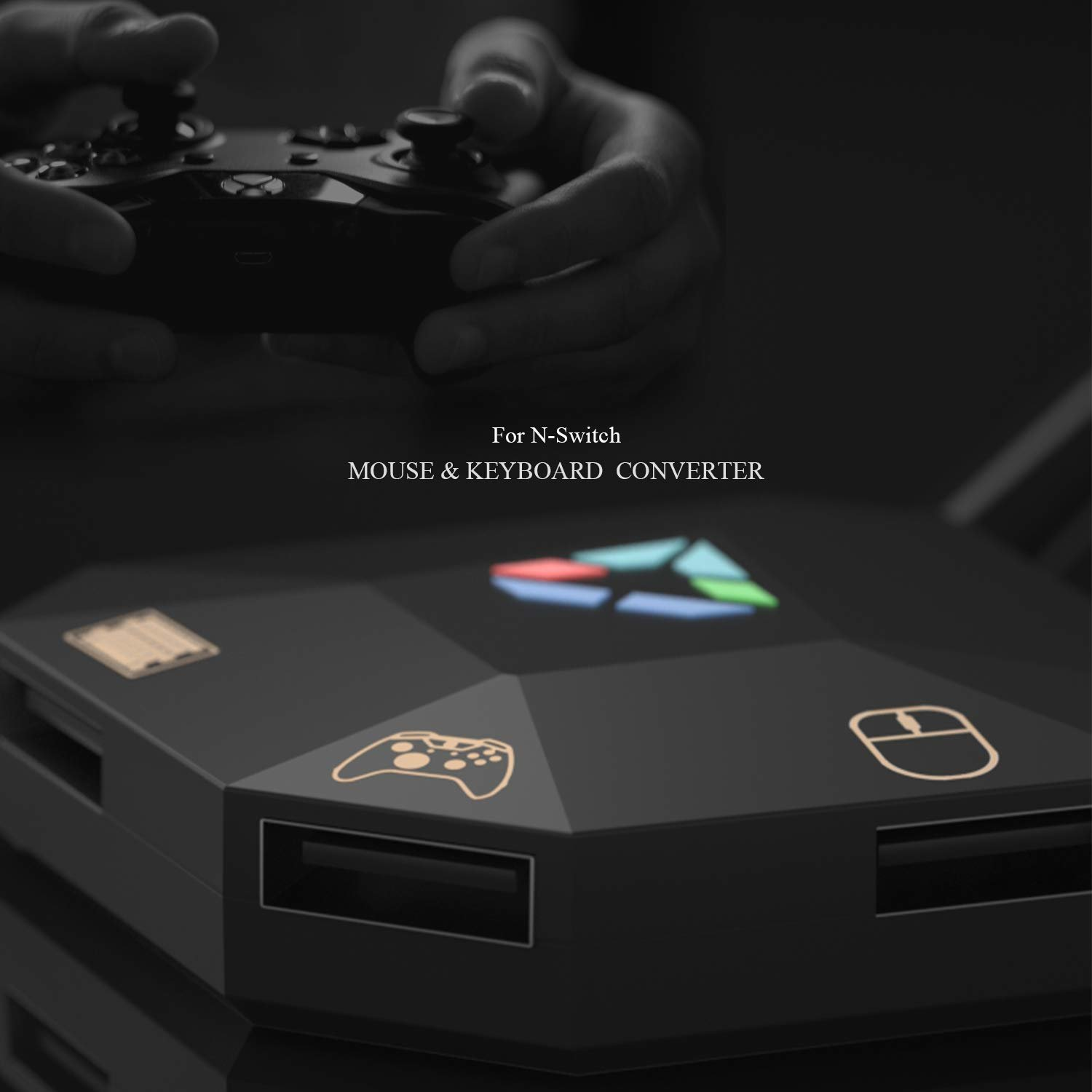 Czarny konwerter myszy i klawiatury dla N-Switch z złotymi ikonami, pokazany z bliska i ostro.