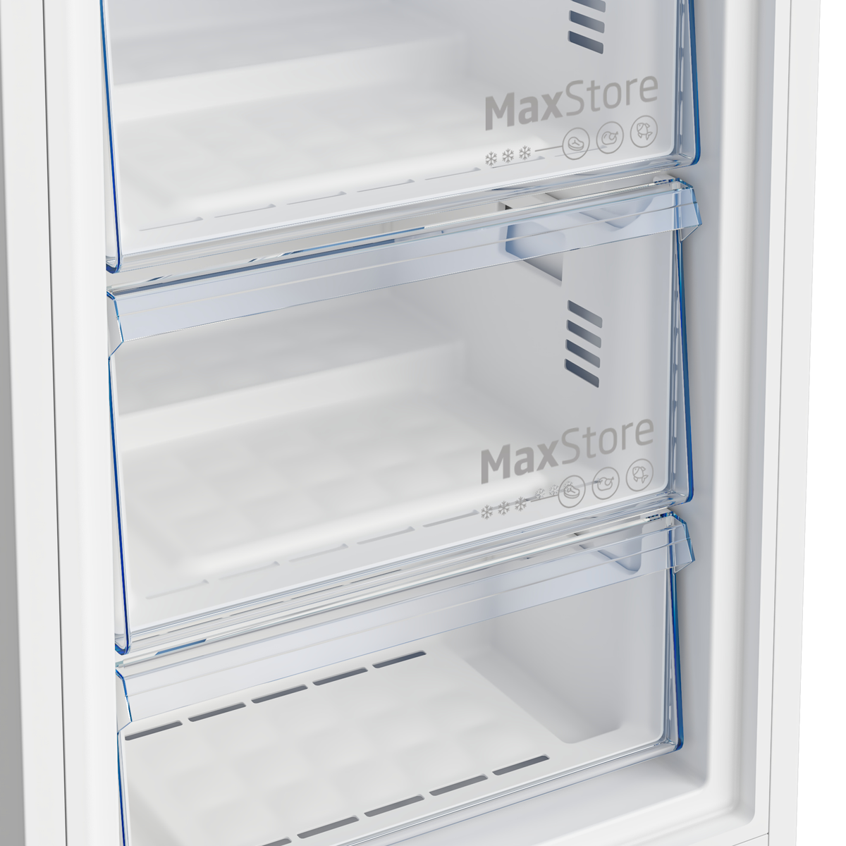 Primer plano de cajones transparentes de congelador con etiqueta MaxStore.