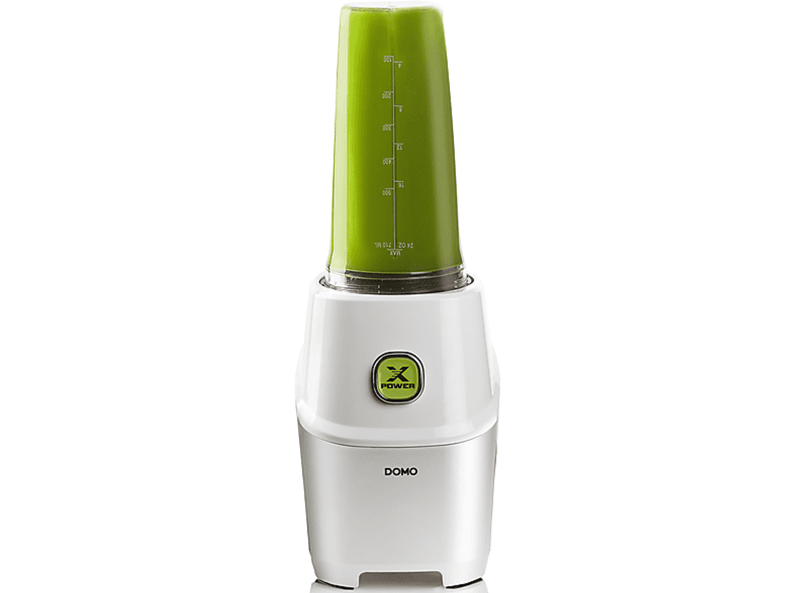 Licuadora blanca con contenido verde en un recipiente transparente.