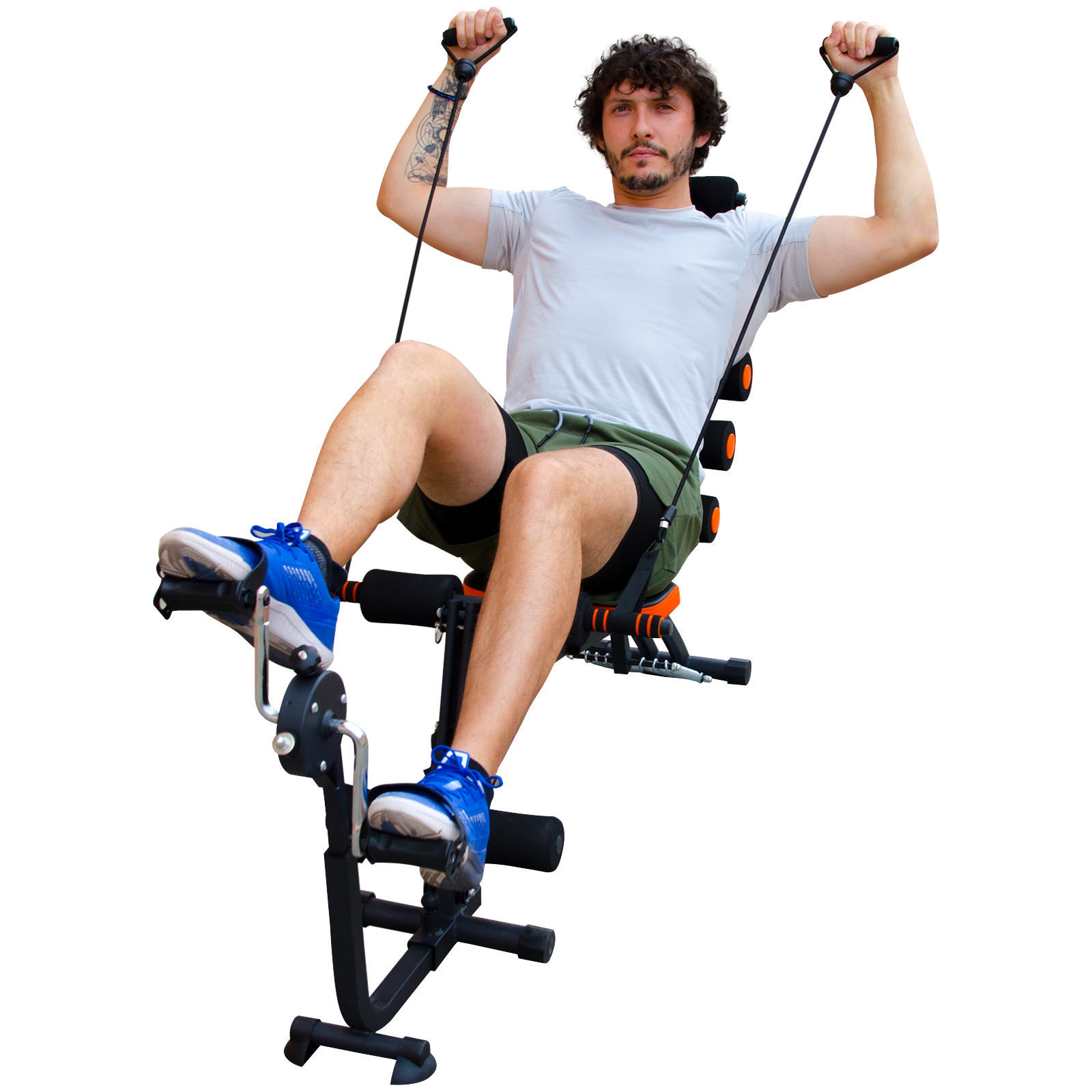 Hombre usando máquina Six Pack Care, haciendo ejercicio abdominal sobre blanco.