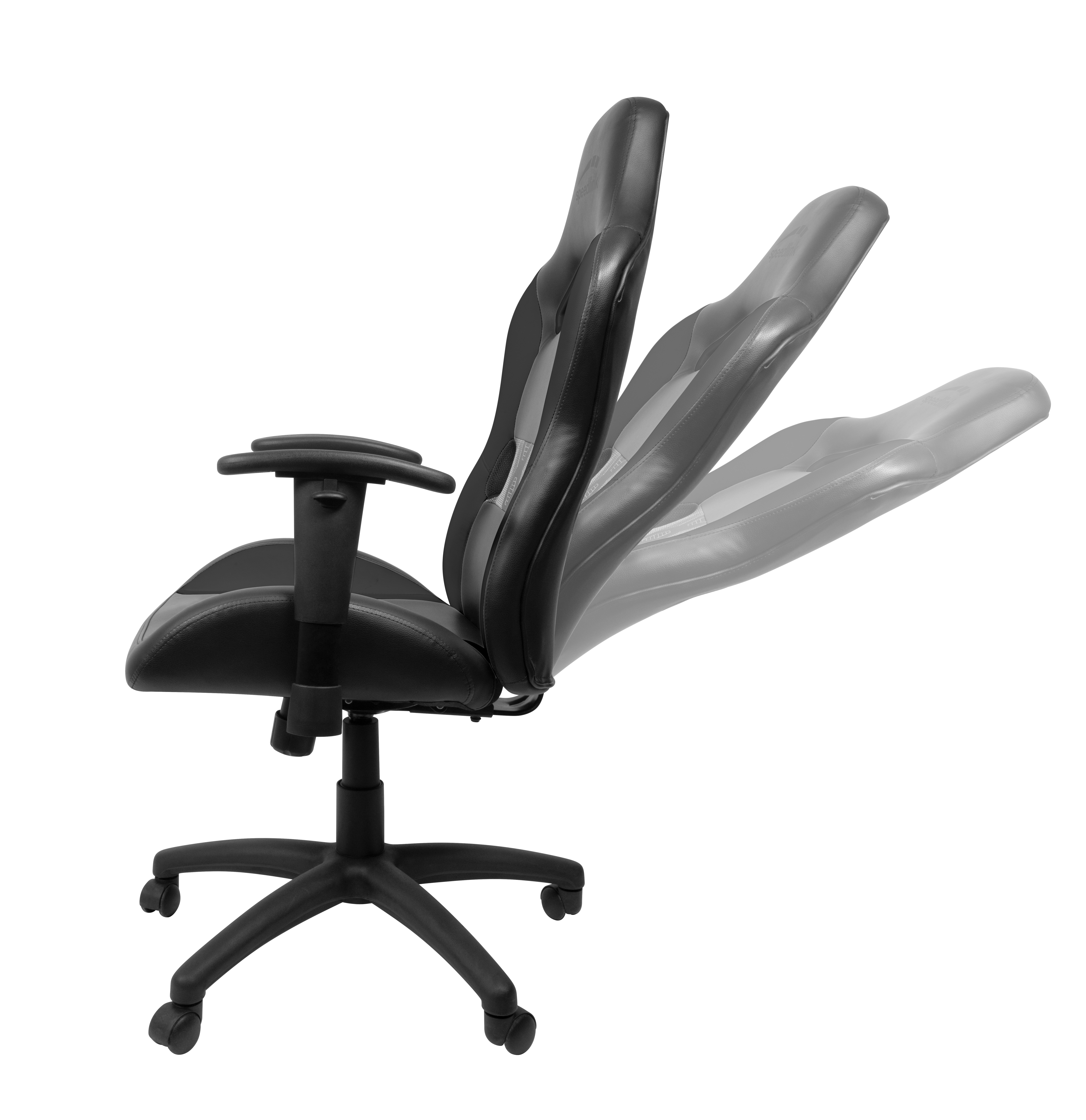 Schwarzer Gaming-Stuhl mit geneigter Rückenlehne. Der Stuhl hat Armlehnen und Räder.