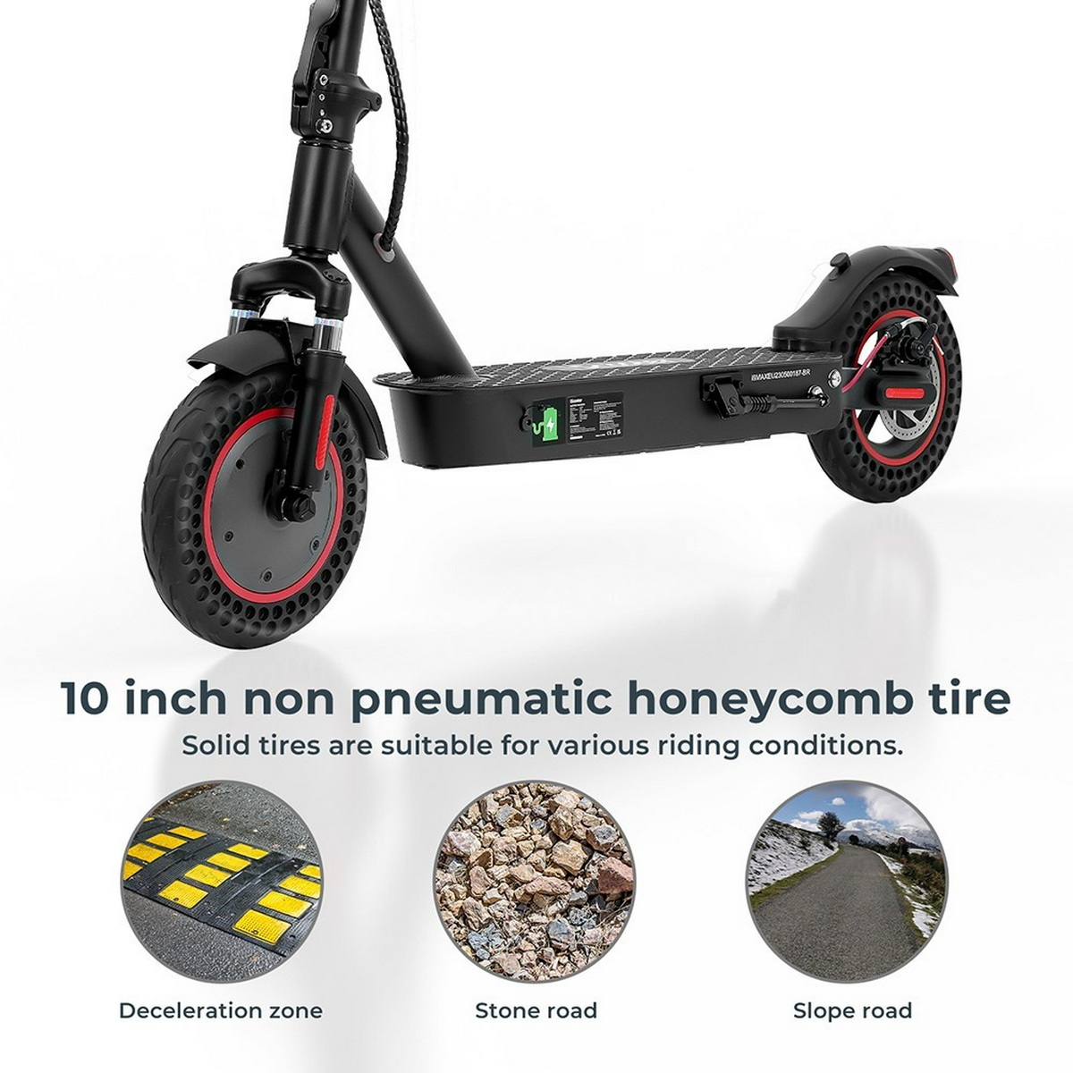 Scooter elettrico nero. Mostra i dettagli delle ruote e un testo sui pneumatici a nido d'ape e le condizioni stradali.