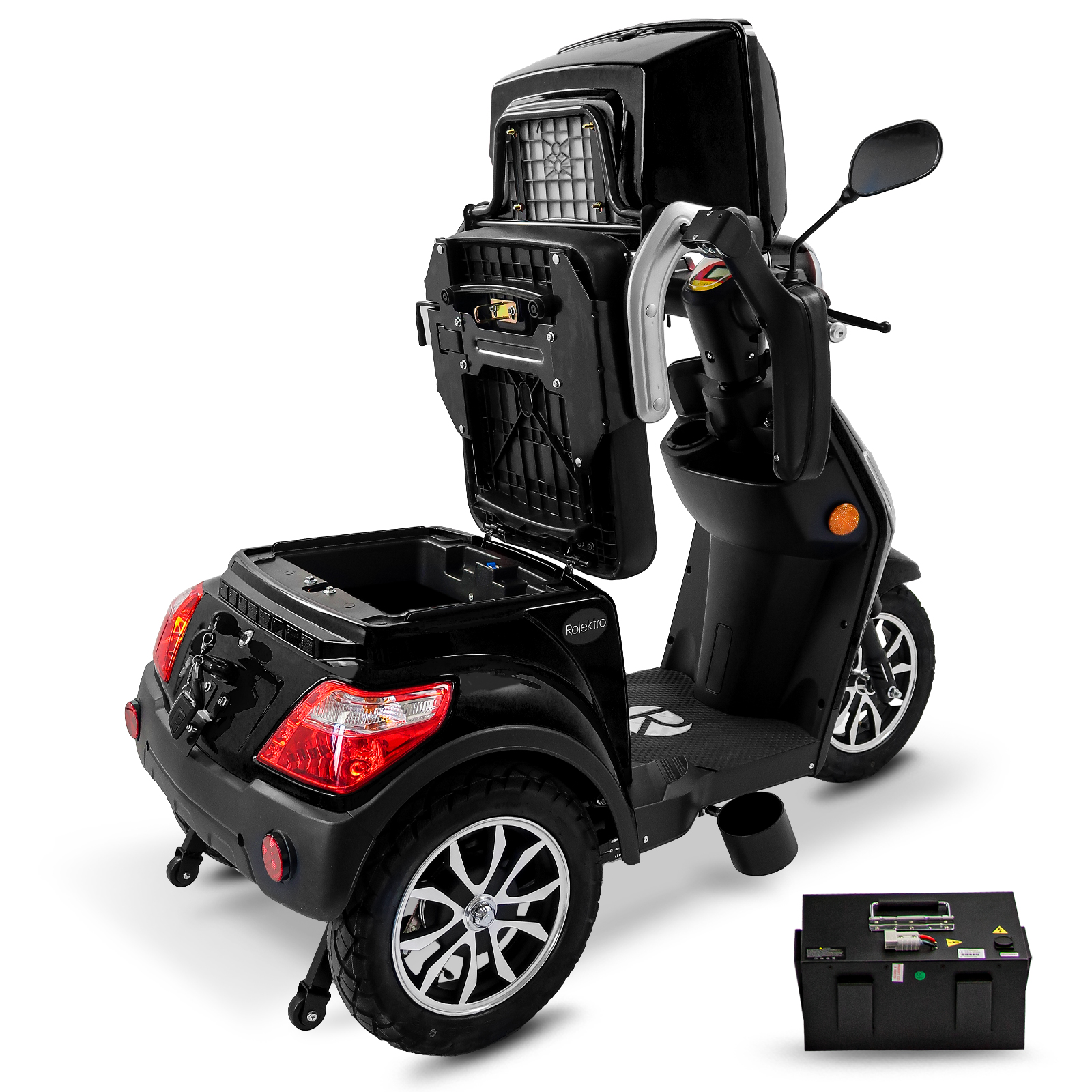 Schwarzer Mobilitätsroller mit offenem Stauraum und Batterie.