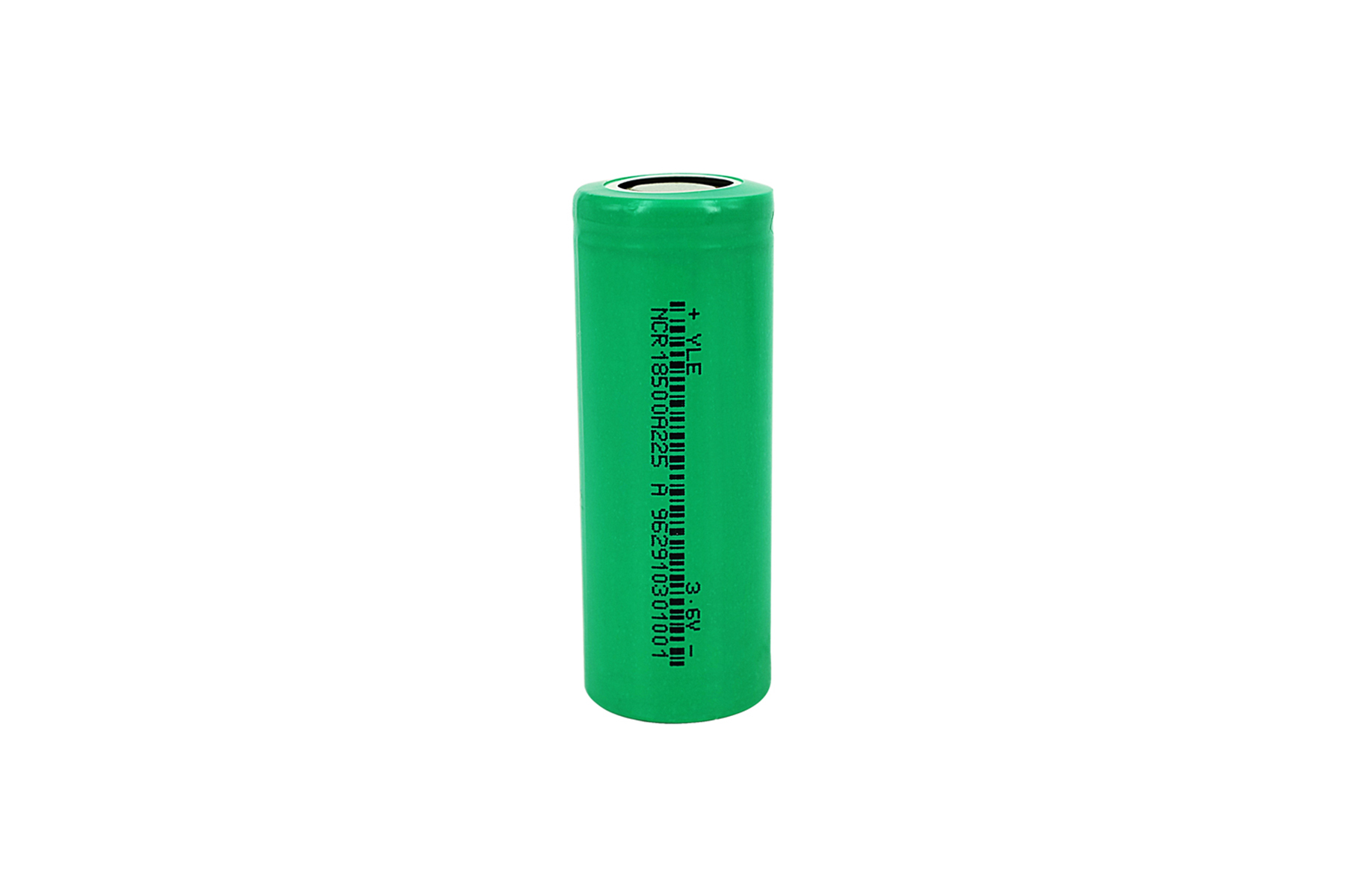 Eine grüne zylindrische Batterie mit schwarzem Text und weißem Hintergrund.