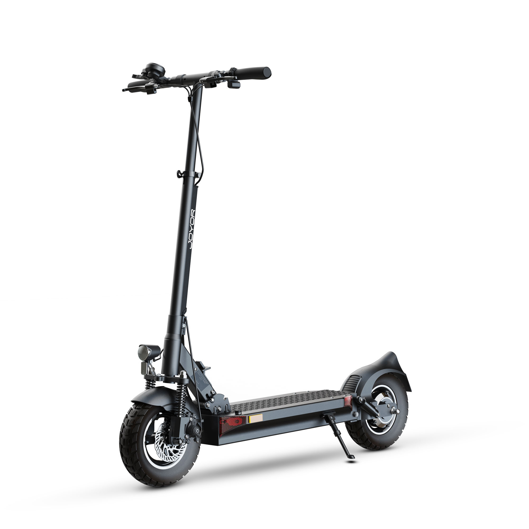 Un patinete eléctrico negro sobre un fondo blanco, con manillar y ruedas negros.