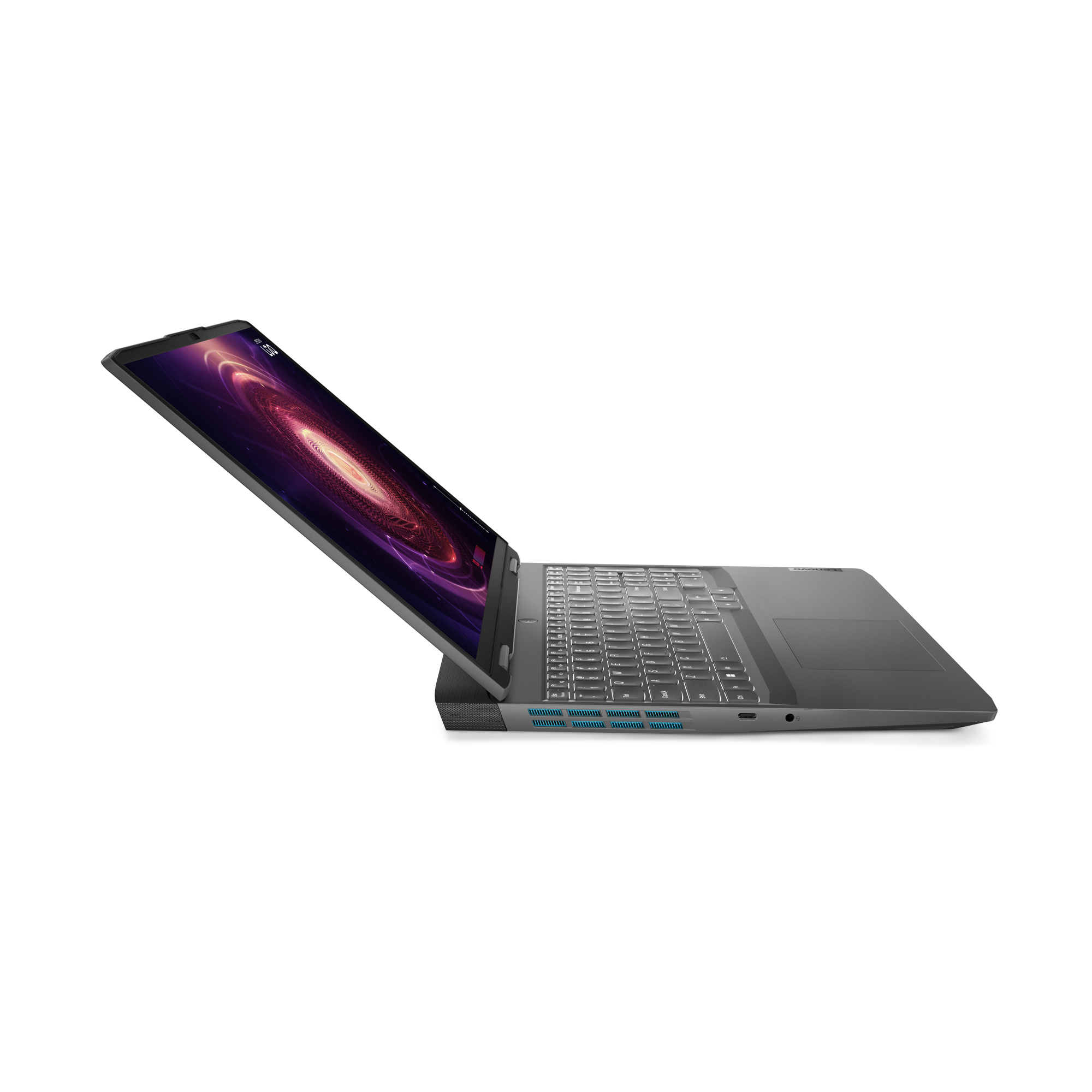 Laptop-Computer, teilweise geöffnet, zeigt einen Bildschirm mit Galaxien-Thema, vor weißem Hintergrund.