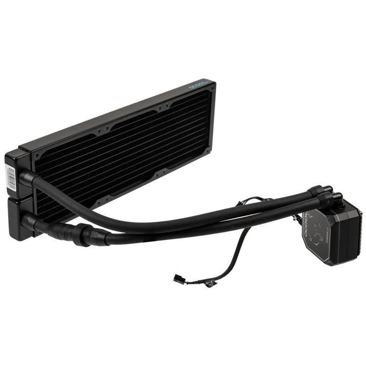 Un dissipatore CPU a liquido con radiatore nero e tubi collegati a una pompa/blocco. Il dissipatore è nero.