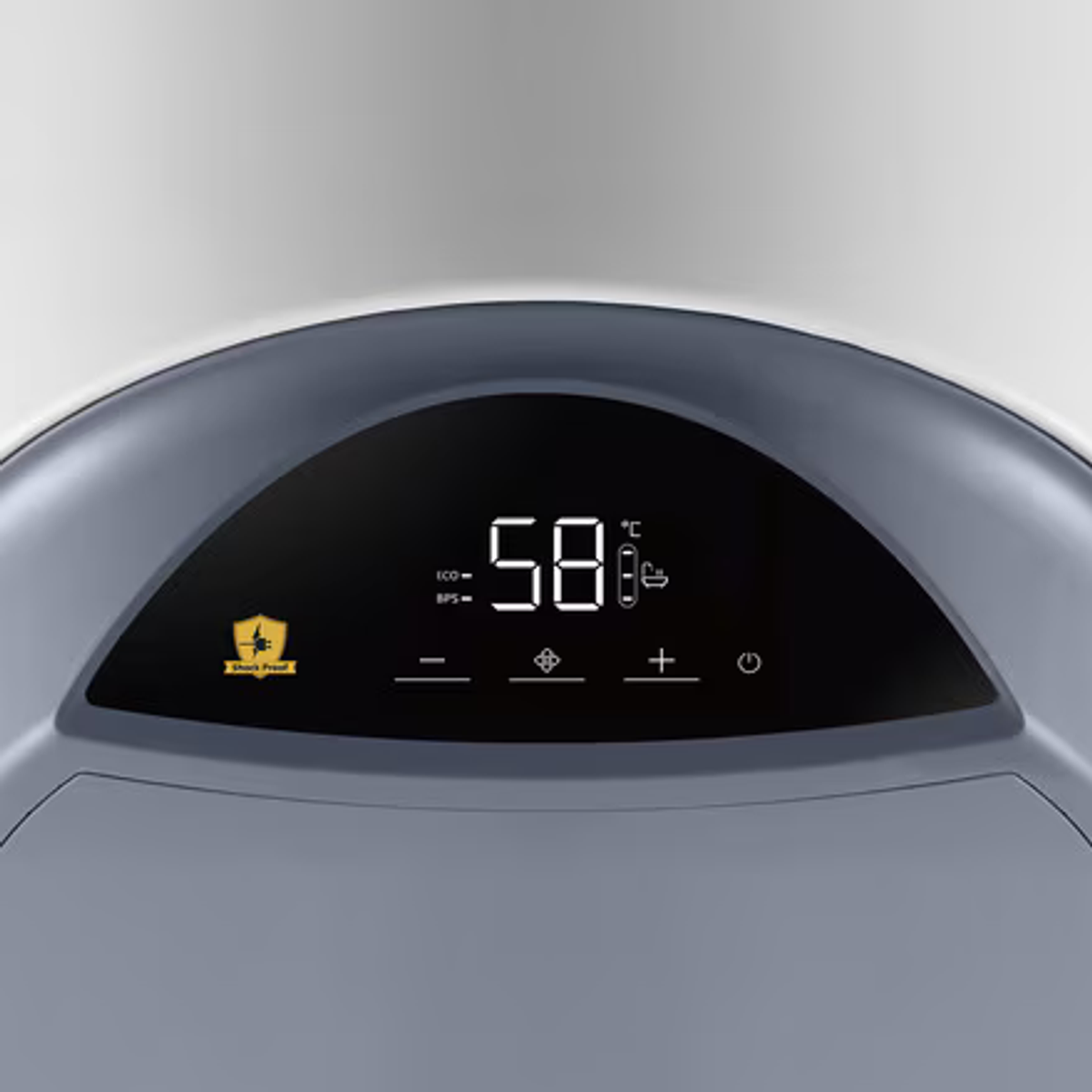 Primer plano de una pantalla digital. Muestra la temperatura y algunos iconos.