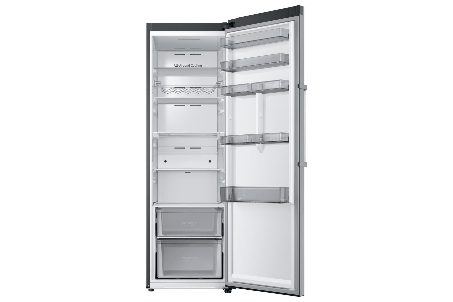 Interior de refrigerador. Puerta abierta que revela estantes, cajones y compartimentos.