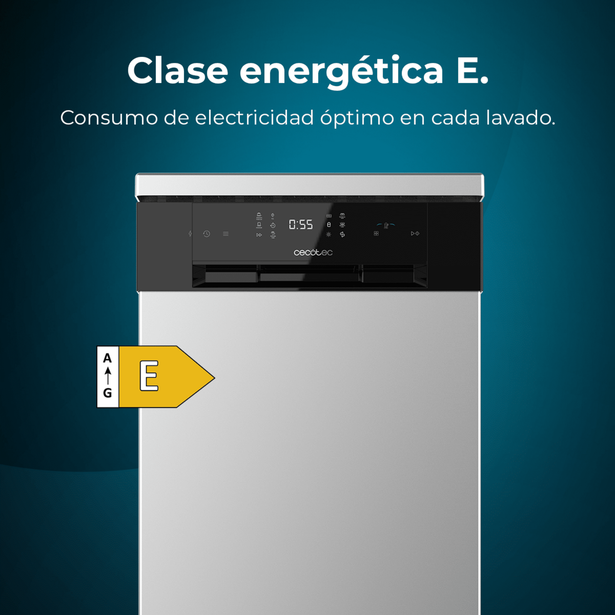 Zmywarka z etykietą energetyczną pokazującą ocenę E, tekst powyżej.