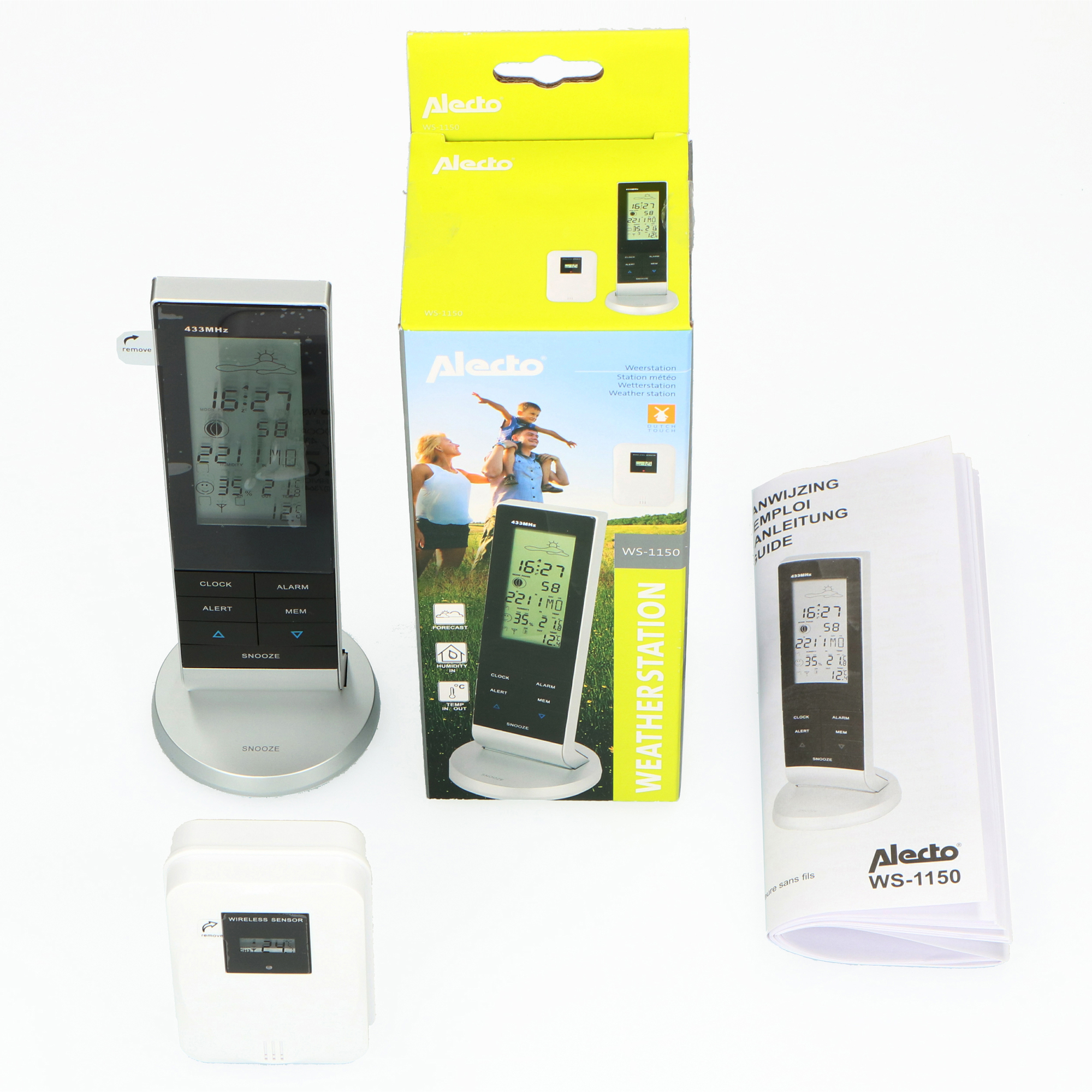 Eine Wetterstation mit Display und separatem Sensor vor weißem Hintergrund mit Verpackung.