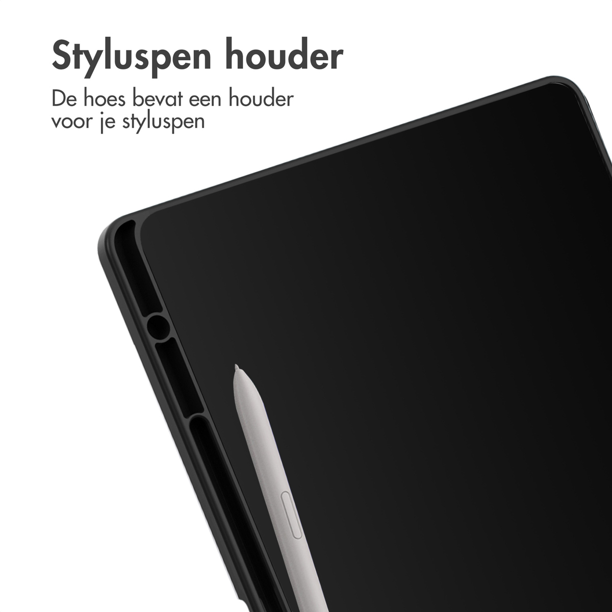 Een zwarte tablethoes met een houder voor een stylus. Een witte stylus is geplaatst.