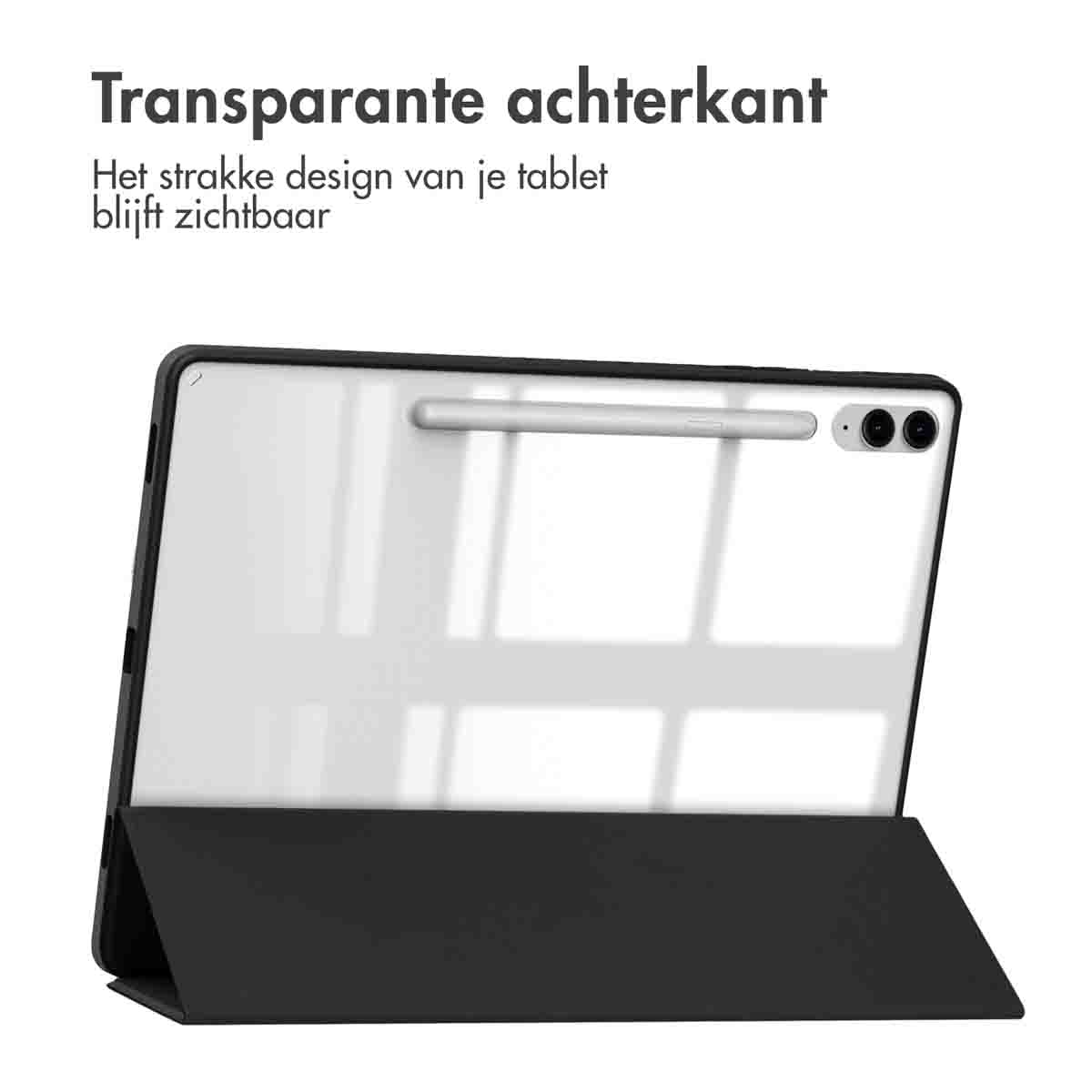 Een zwarte tablethoes met een transparante achterkant, toont de tablet. Een stylus zit in een houder. Tekst: 'Transparante achterkant'.