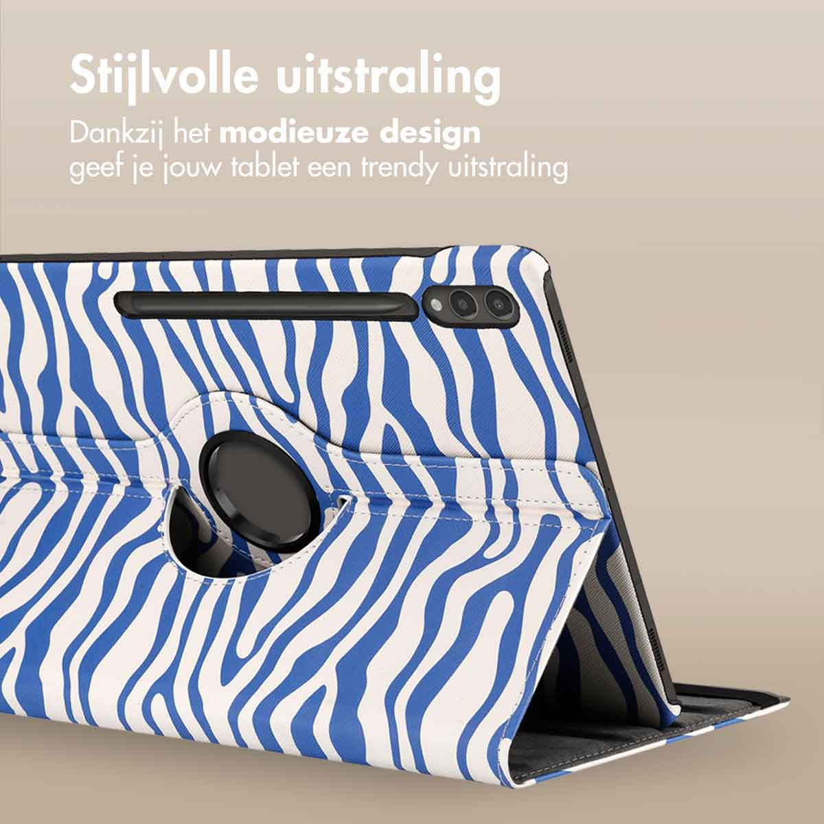 Tablethoes met blauw en wit zebrapatroon. Zwarte cirkel in het midden. Open hoes.