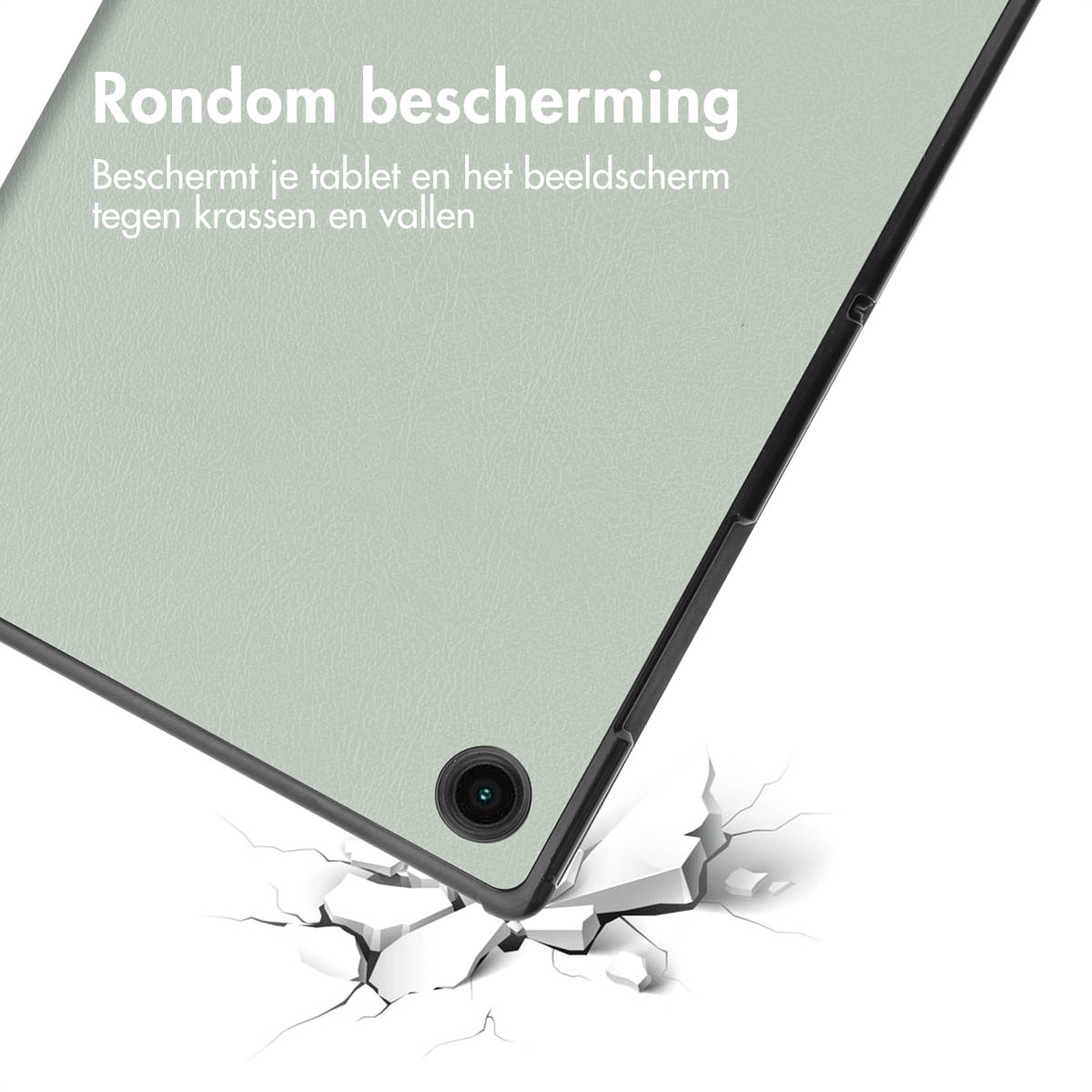 Tablethoes met een gebarsten oppervlak en tekst. De hoes is schuin en zwart.