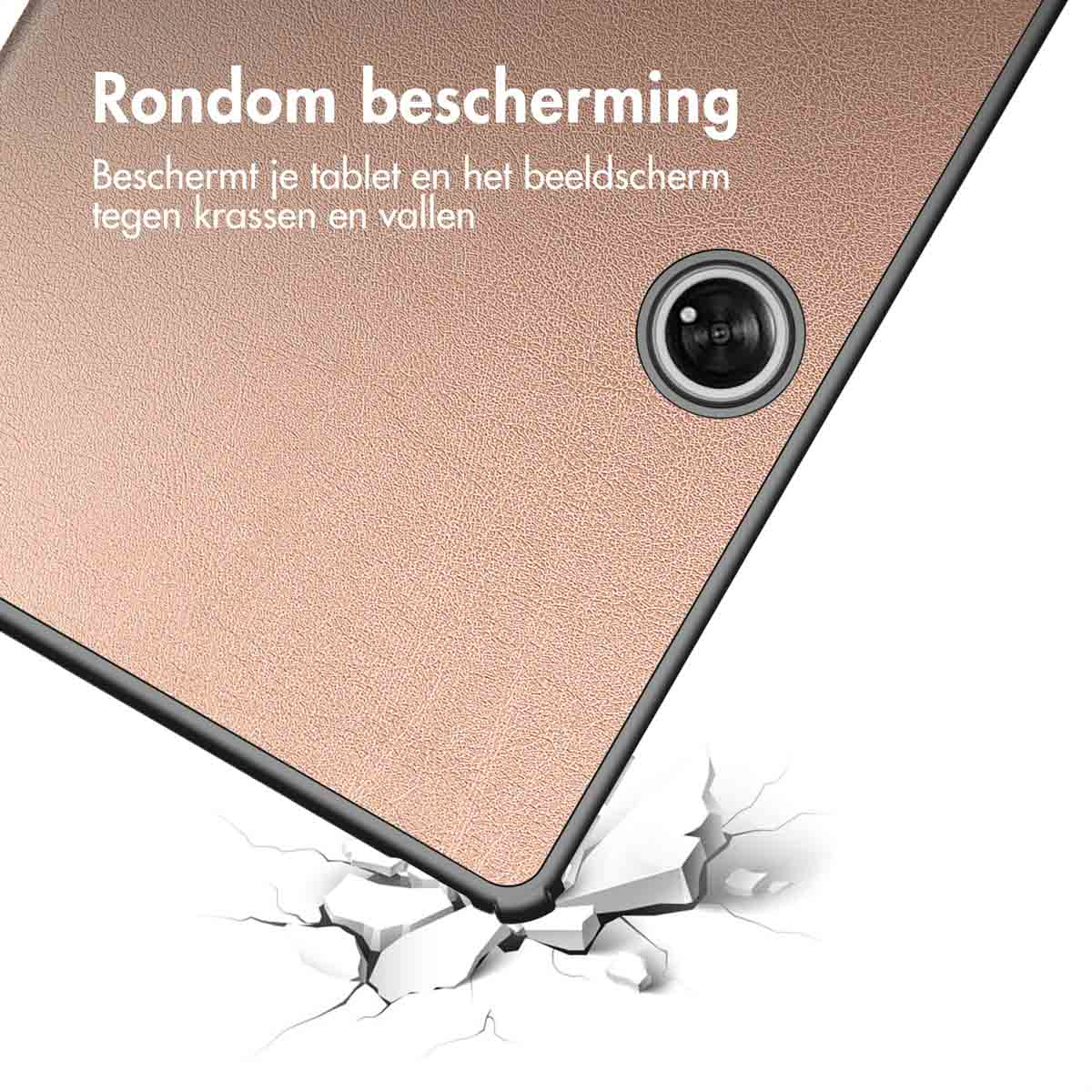 Een tablet hoes die valt, met scheuren die uitgaan van het punt van impact, met een camera-uitsparing.