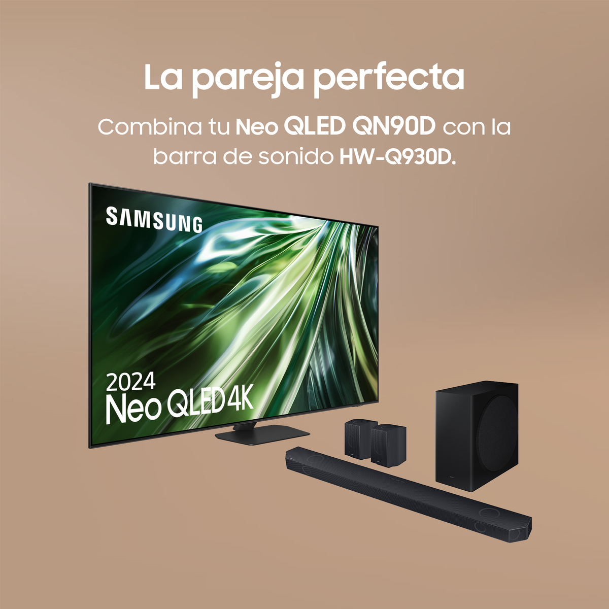 Samsung TV mit Soundbar und Subwoofer. 2024 Neo QLED 4K. Brauner Hintergrund, modernes Wohngefühl.