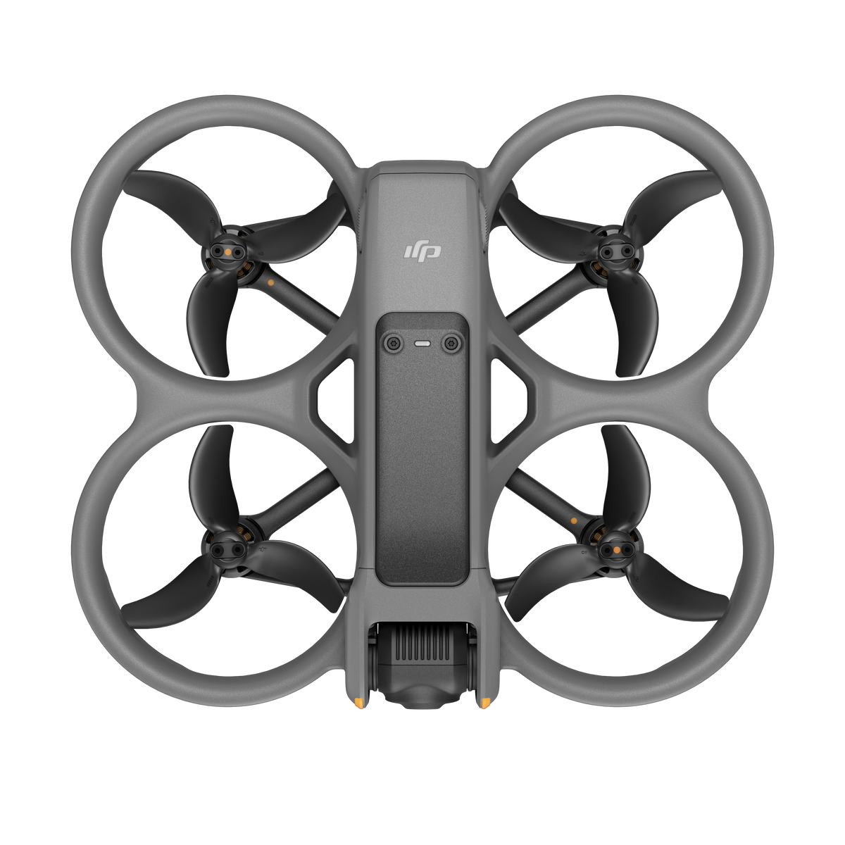 Dron z czterema śmigłami, szary korpus, czarne śmigła, widok z góry na czarnym tle.