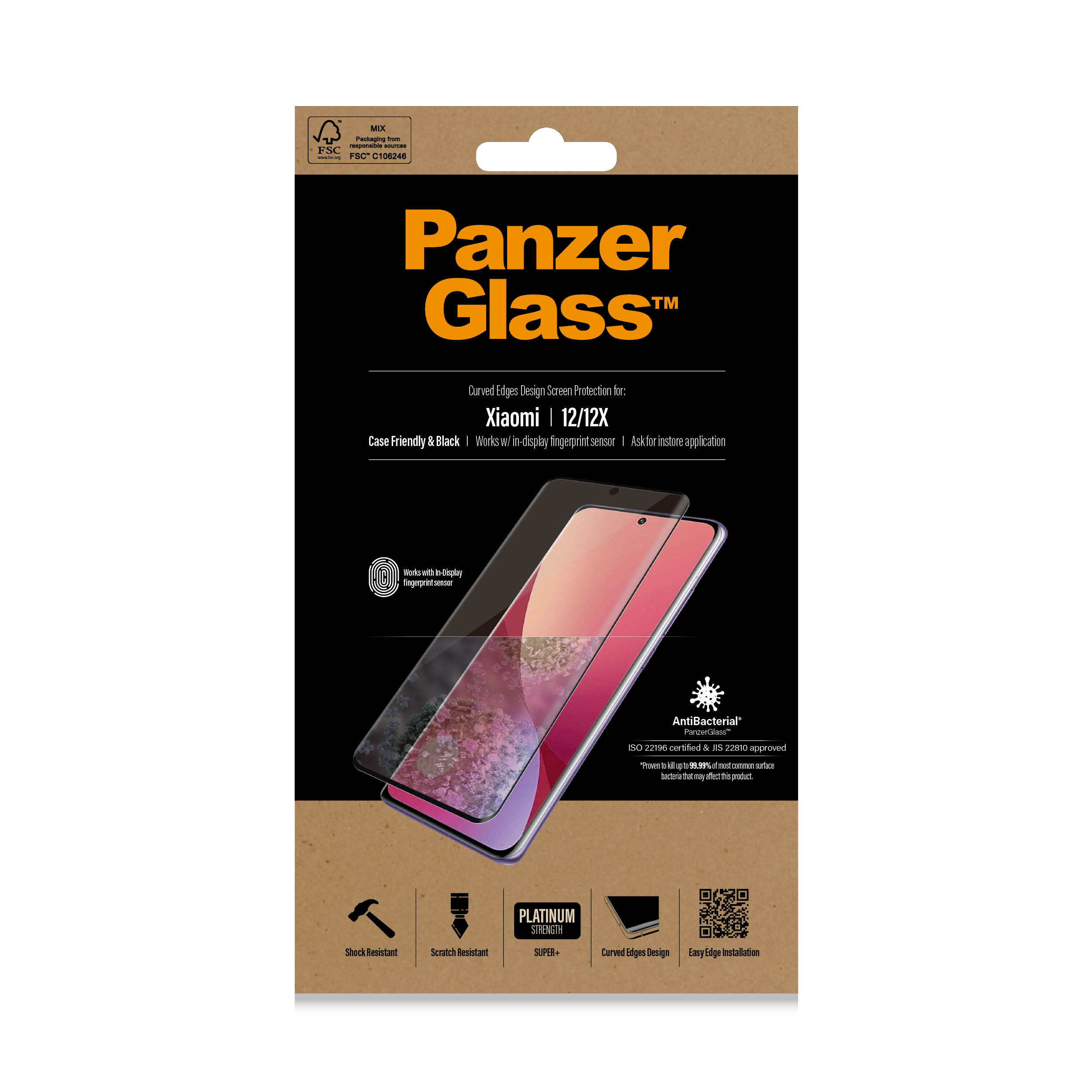 Telefono con protezione schermo e confezione. Testo: PanzerGlass. Design bordi curvi. Antibatterico.