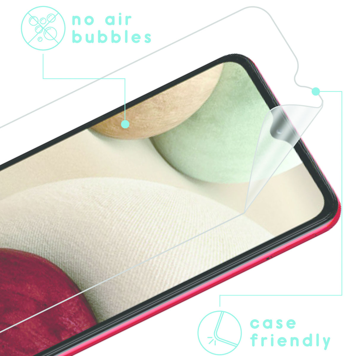 Un téléphone avec un protecteur d'écran en cours d'application. Caractéristiques : pas de bulles d'air et compatible avec l'étui.