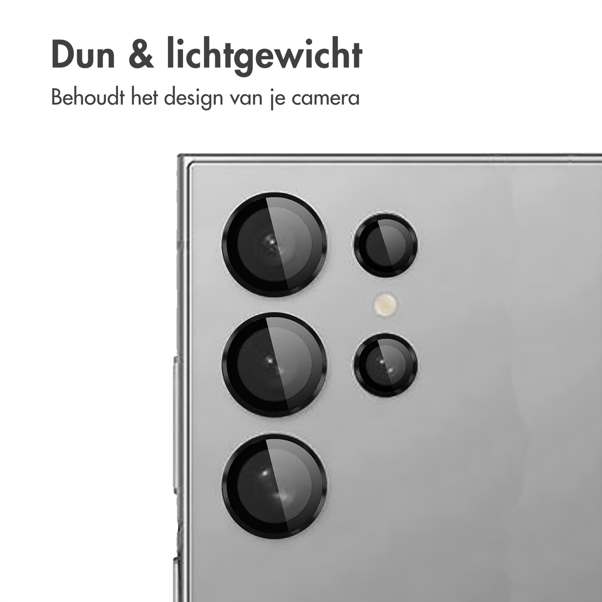Close-up van een zilveren smartphonecamera met vijf zwarte lenzen. Tekst: Dun & lichtgewicht.