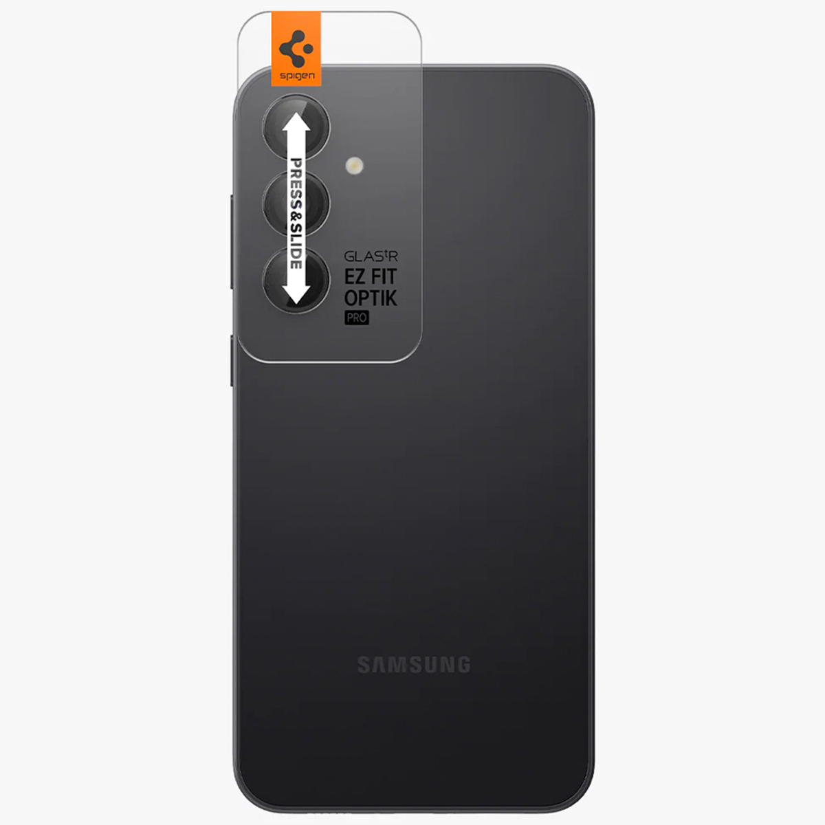 Arrière d'un téléphone avec protecteur d'objectif de caméra. Le téléphone est noir, le protecteur transparent.