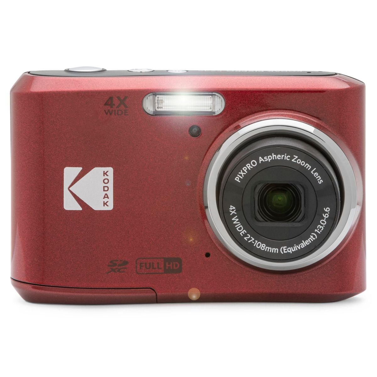 Czerwony aparat Kodak z lampą błyskową, obiektywem i przyciskami. Białe tło.