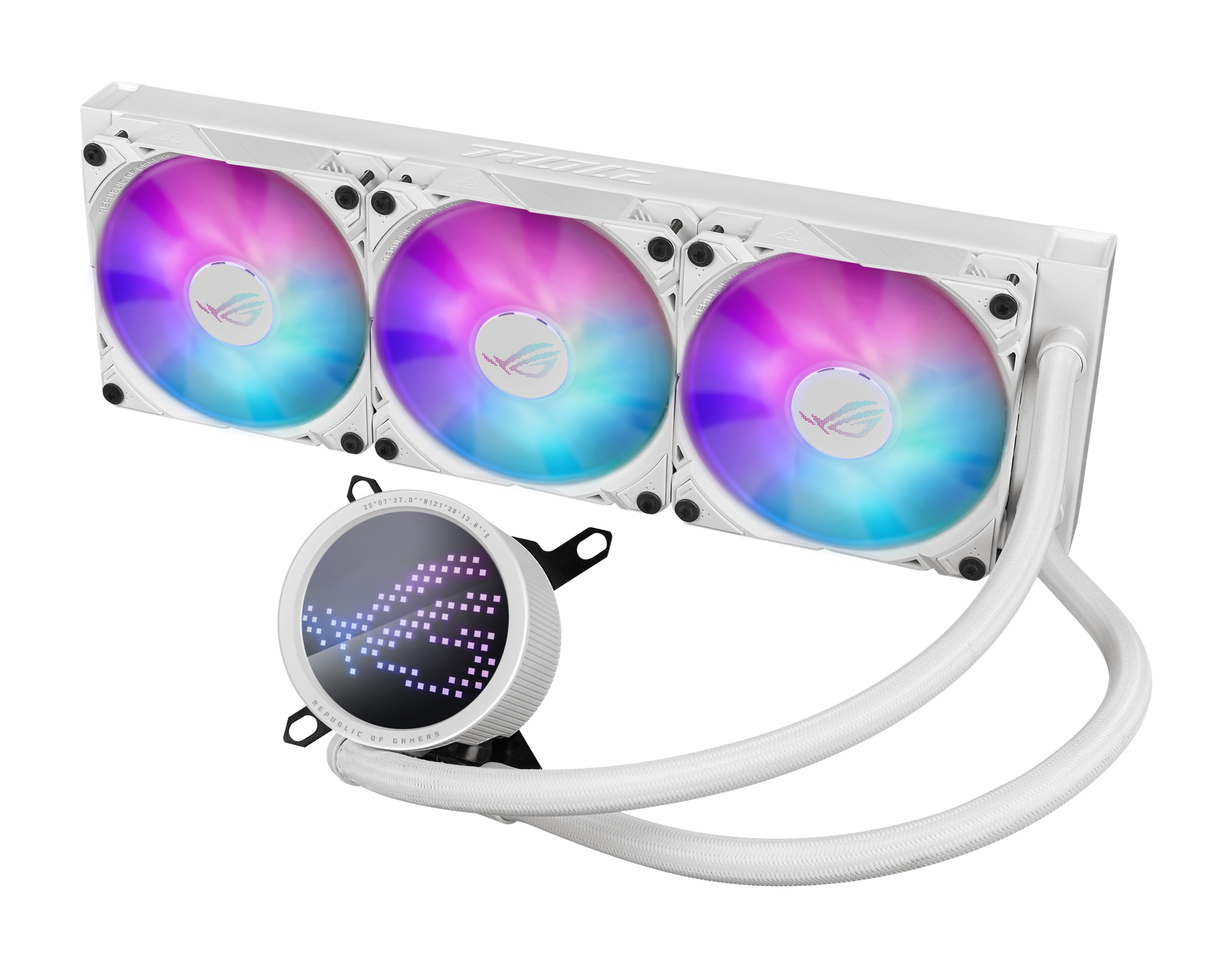 Białe chłodzenie PC z trzema wentylatorami z kolorowymi światłami. Marka: ROG. Białe rury. Białe tło.