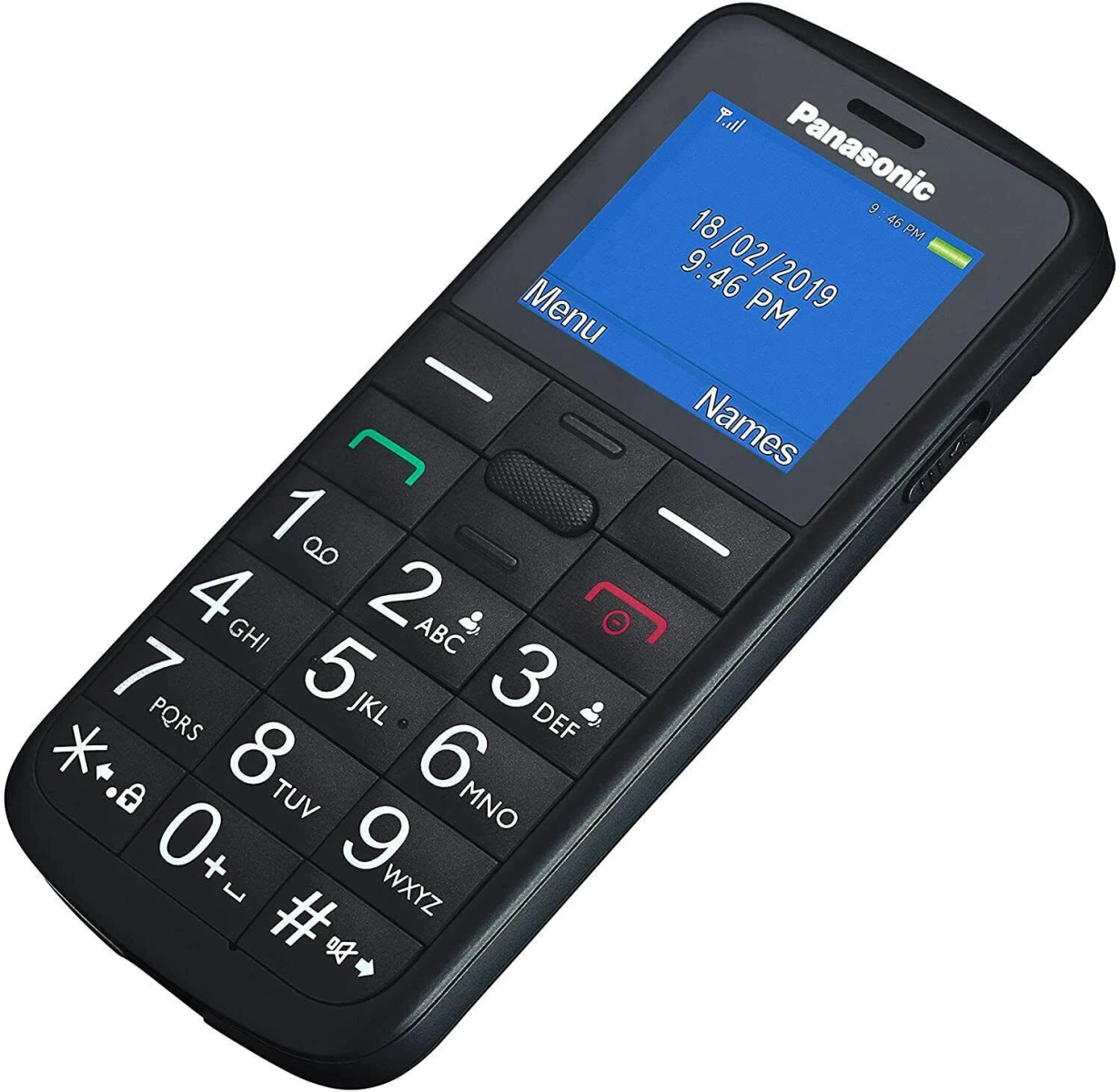 Schwarzes Panasonic Mobiltelefon mit großen Tasten und einem Display mit Uhrzeit und Datum.