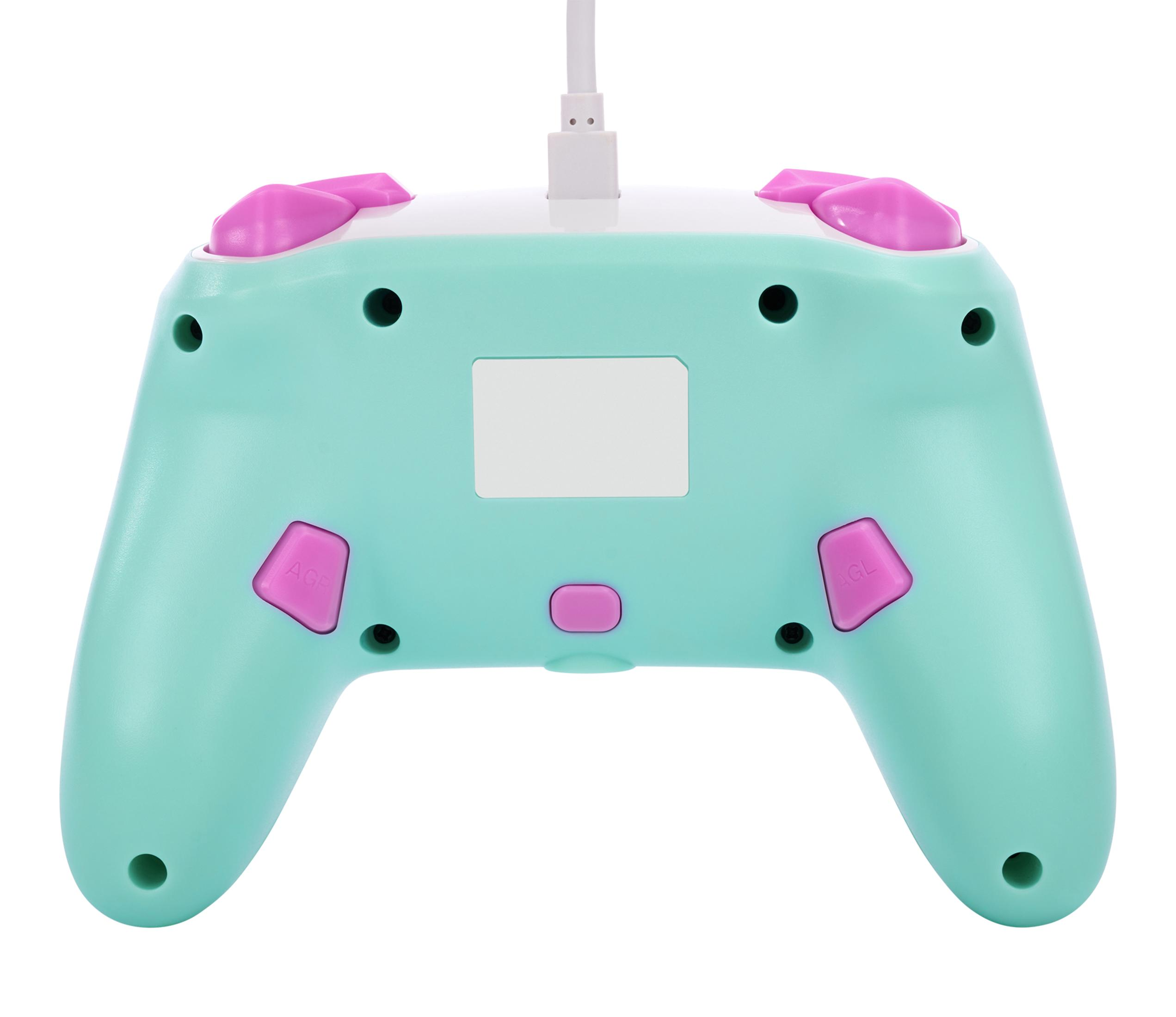Rückansicht eines türkis-pinken Controllers. Pinke Knöpfe und Joystick-Abdeckungen, weißes Kabel.