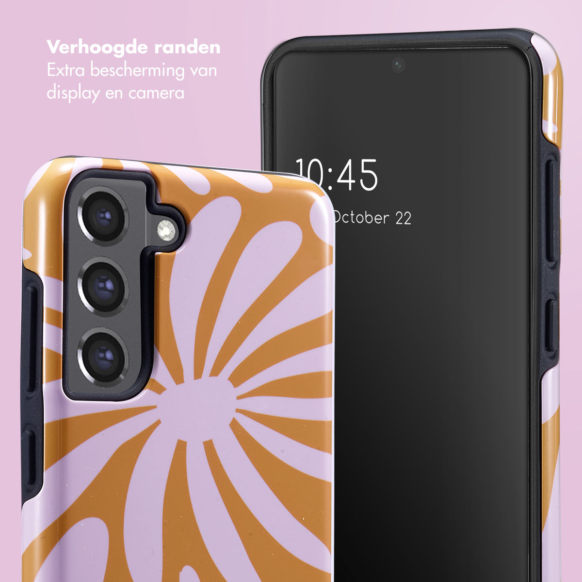 Un telefono con cover fantasia e schermo nero che mostra l'ora.