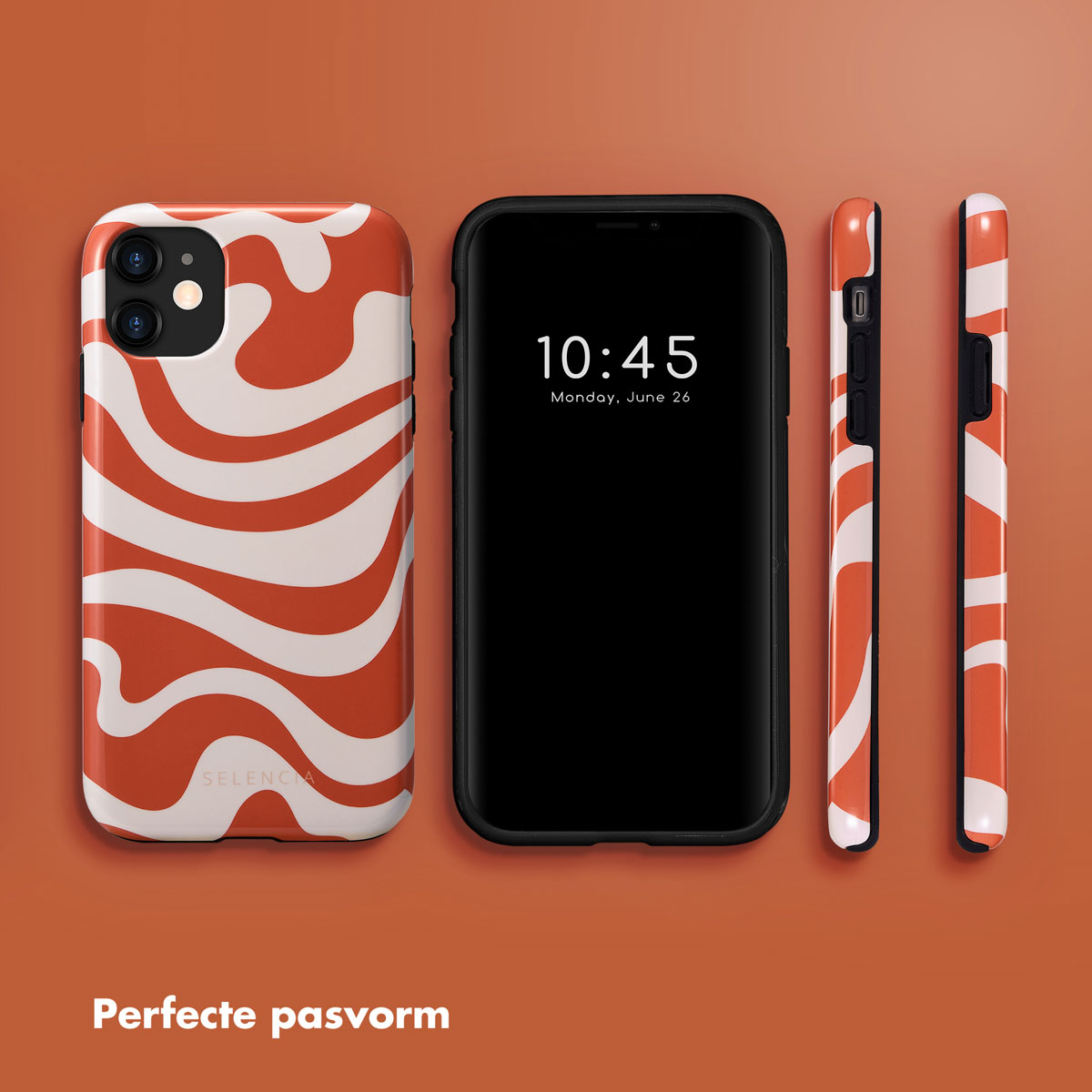 Telefoon met oranje en witte golvende hoes. Tijd: 10:45, maandag 26 juni.