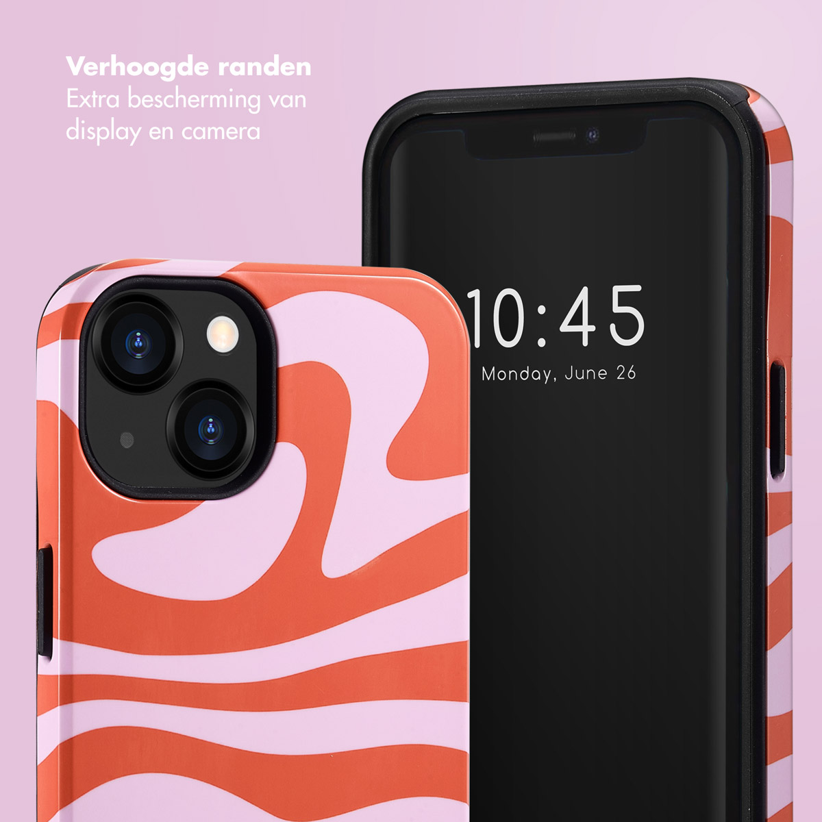 Un téléphone avec une coque à motif ondulé orange et rose, à côté d'un écran affichant l'heure.