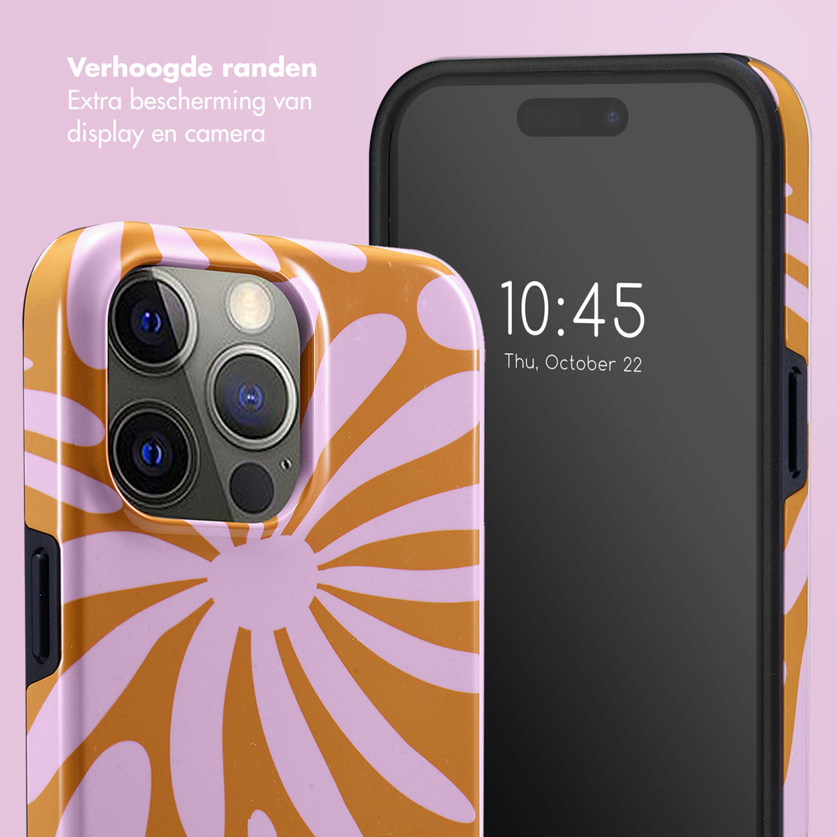 Telefoonhoesje met retro bloemenprint naast een smartphone met 10:45 erop.