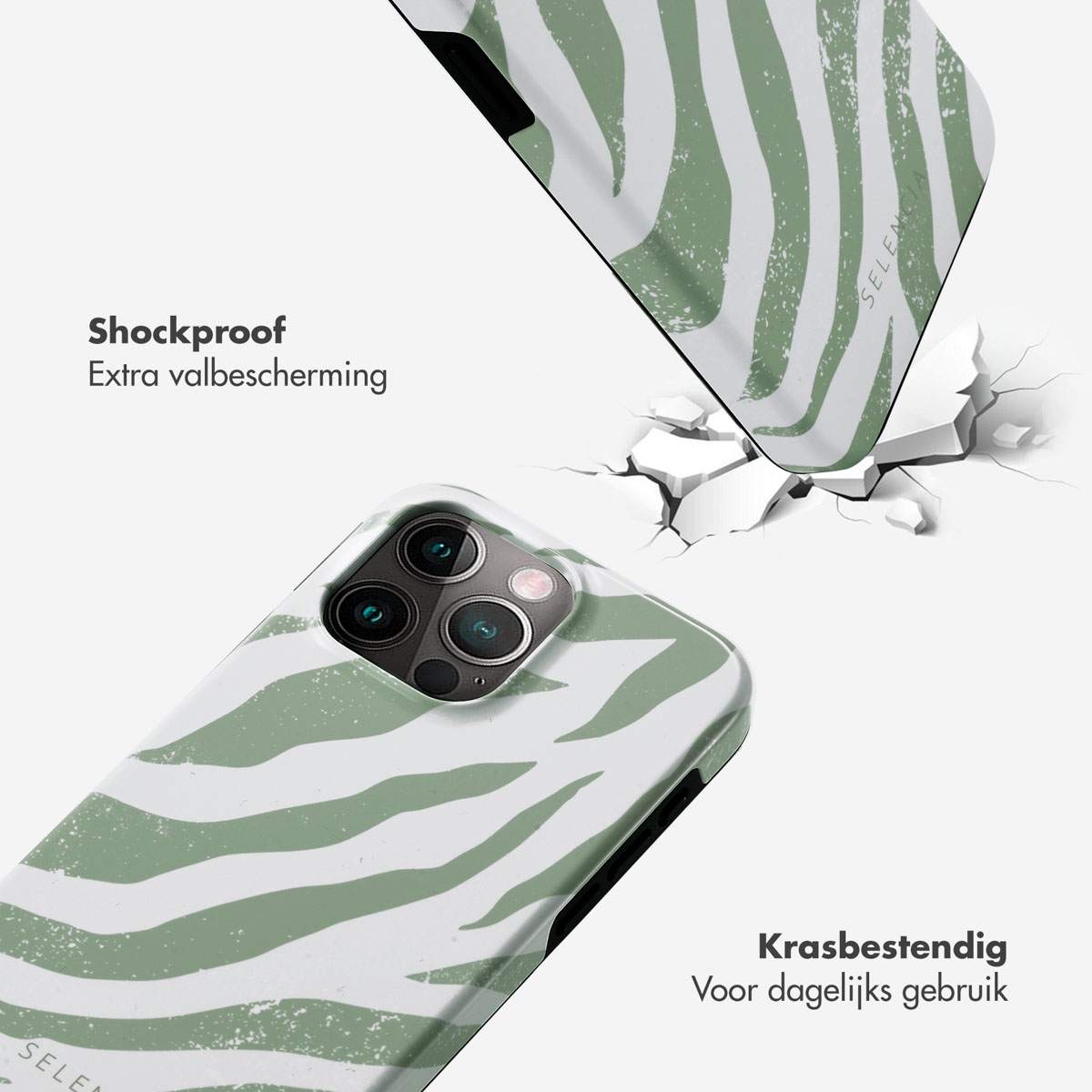 Telefoonhoesje met een groen zebra streepjes design, onder een hoek om de impactbescherming te laten zien. Scheuren komen van het impactpunt.