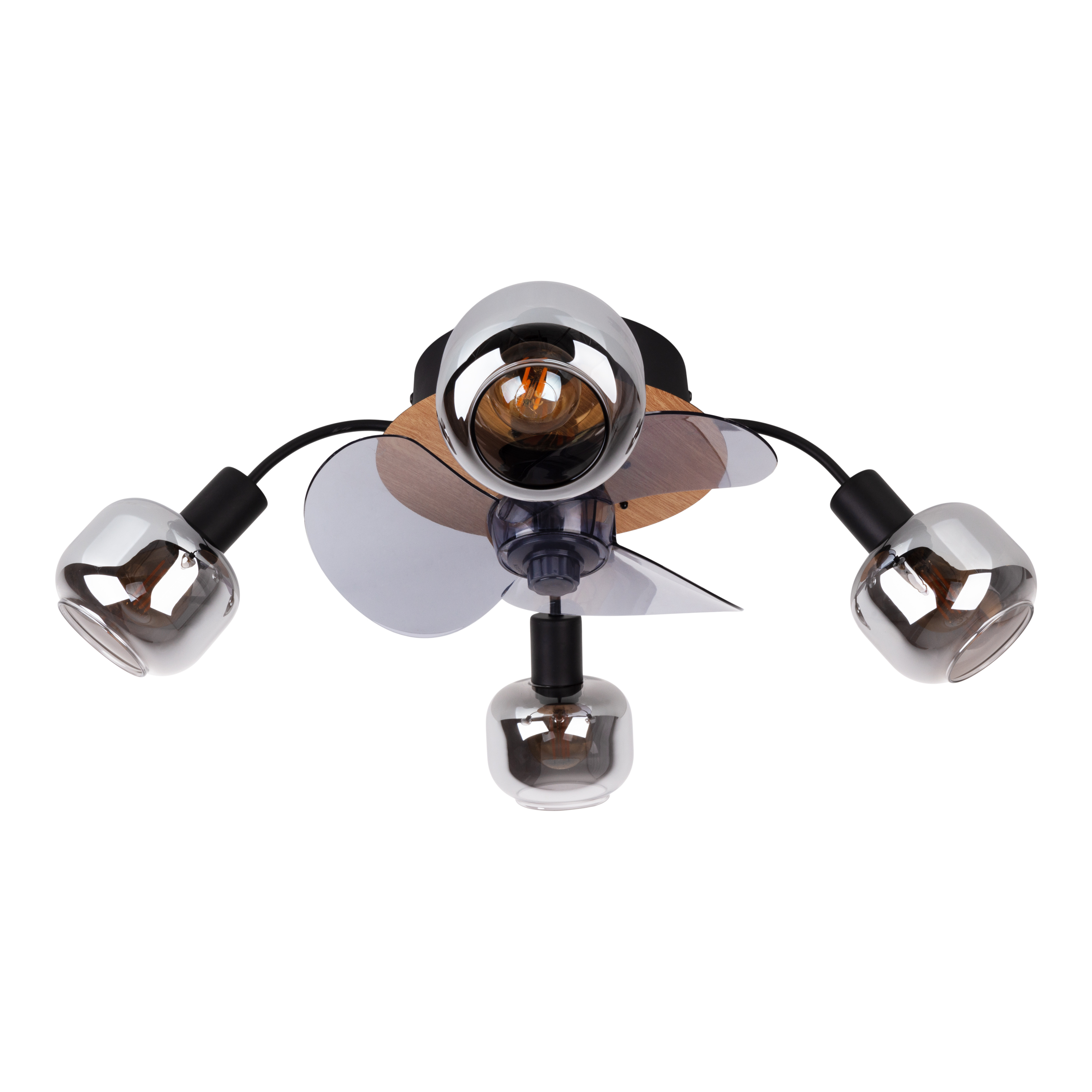 Ein Deckenventilator mit drei angebrachten Lichtern auf weißem Hintergrund.