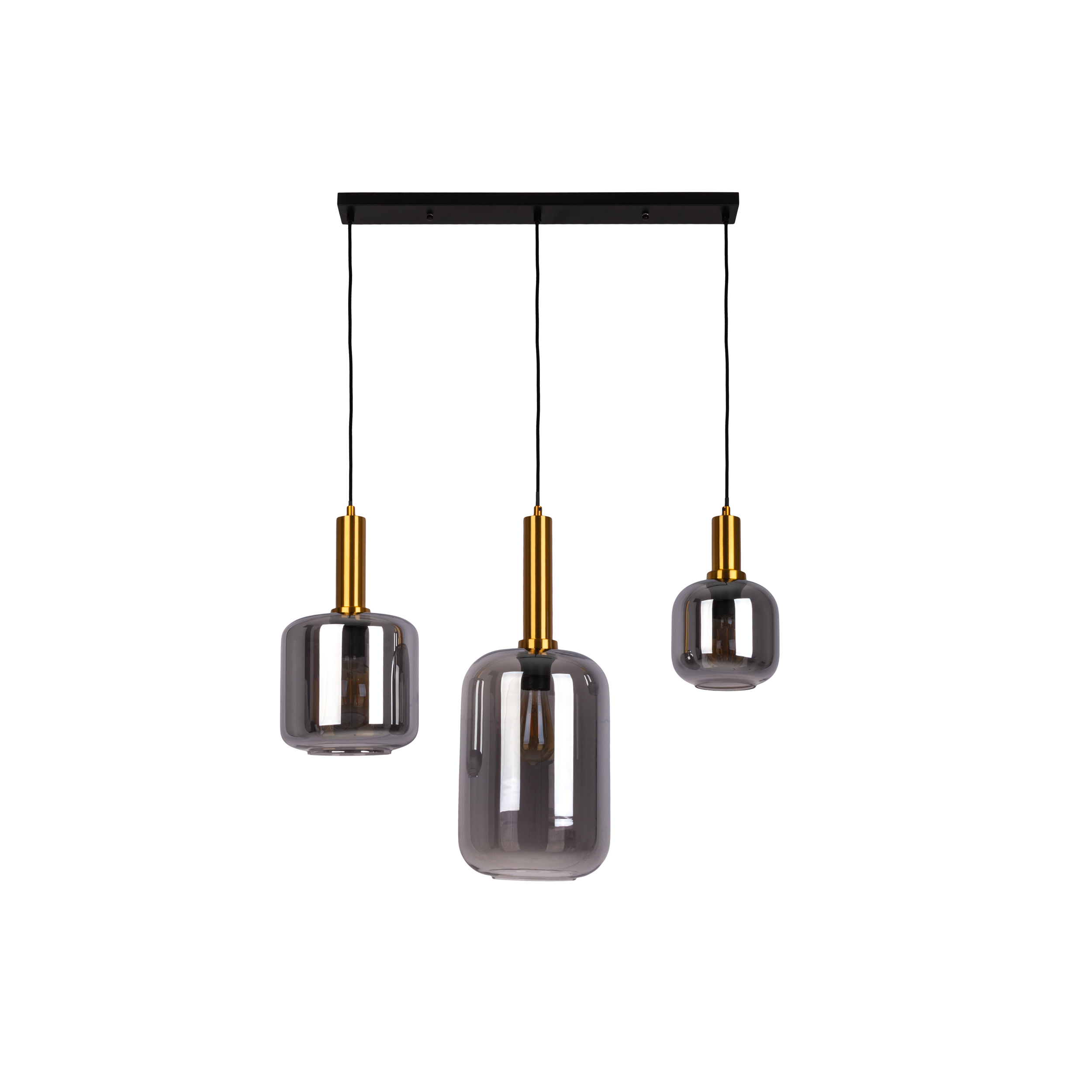 Drei Pendelleuchten. Sie haben graue Glasschirme und goldene Akzente, die an einer schwarzen Stange hängen.