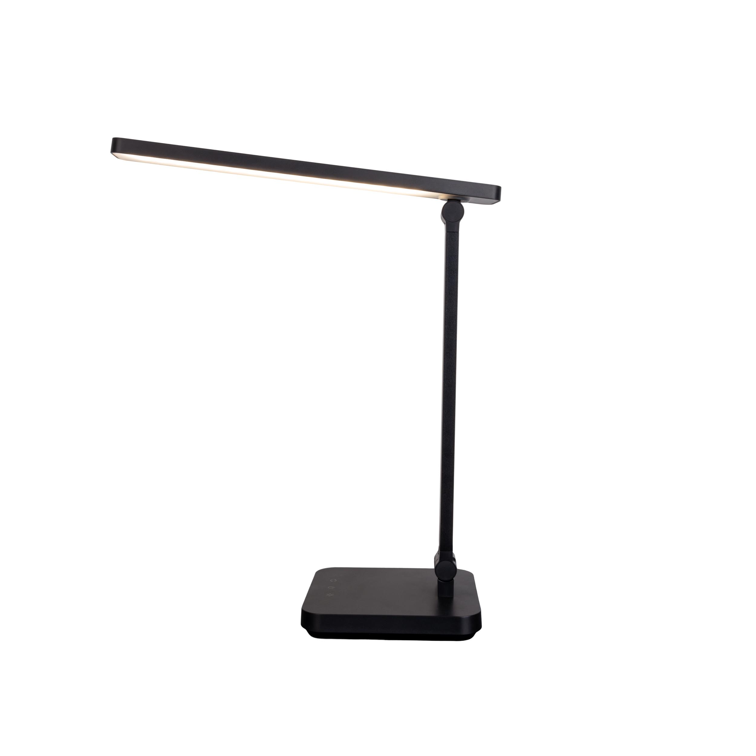 Schwarze Schreibtischlampe mit rechteckigem Licht und quadratischem Sockel, auf weißem Hintergrund.