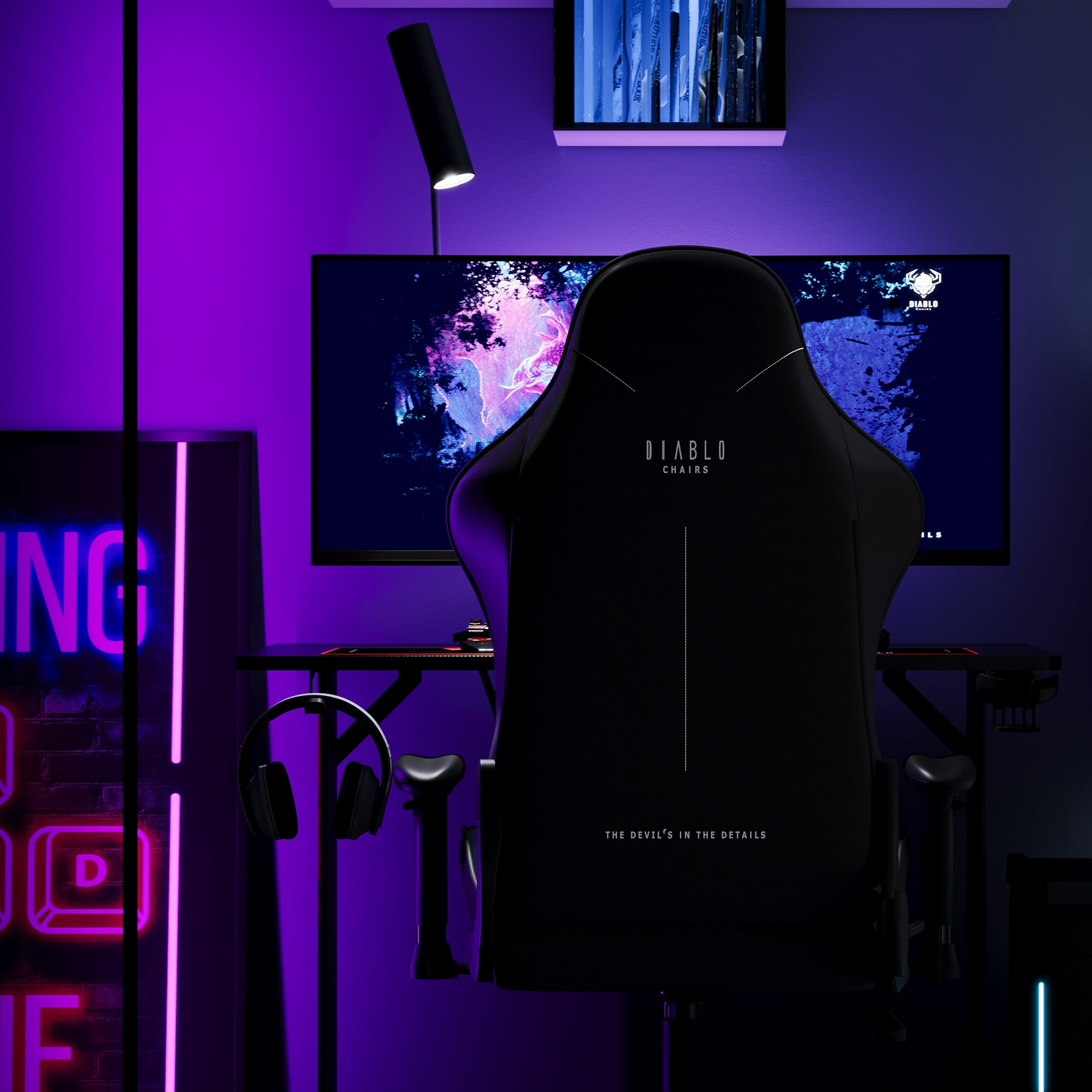 Pokój do gier z czarnym krzesłem, telewizorem i neonami w fioletowym oświetleniu.