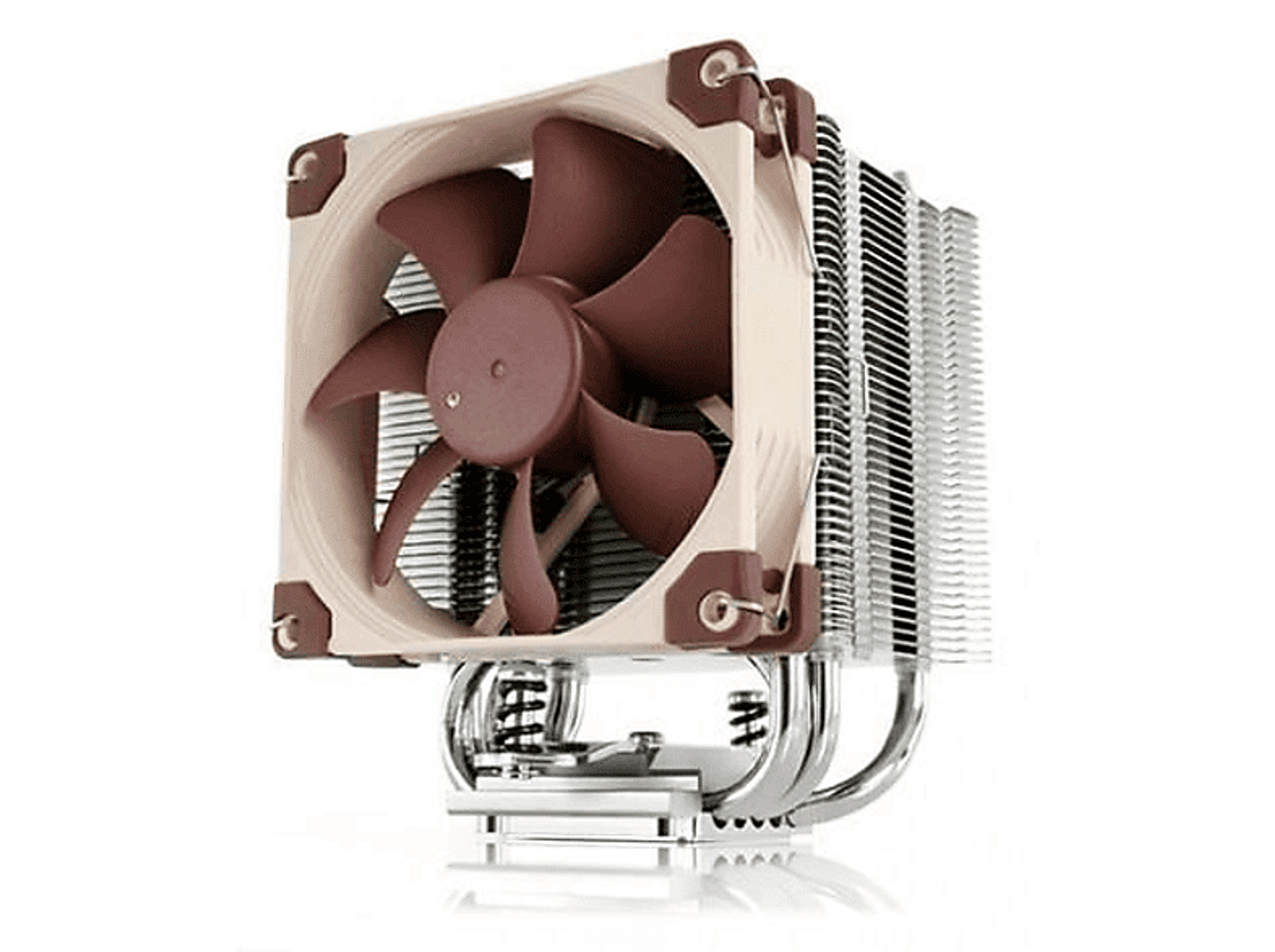 Brązowy i beżowy wentylator chłodzenia procesora z wieloma żebrami, na białym tle.