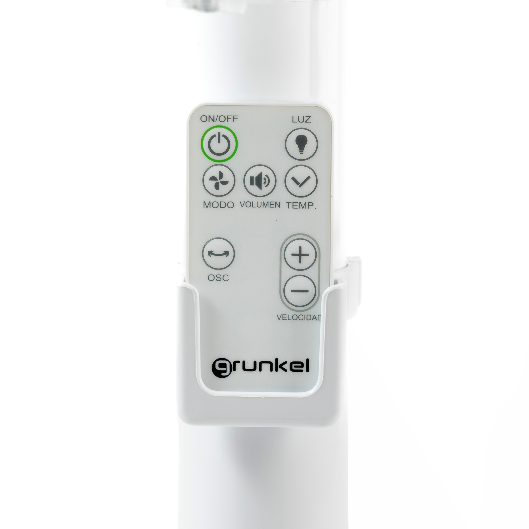 Biały pilot z przyciskami włącz/wyłącz, wentylator, głośność i temperaturę. Z napisem Grunkel.