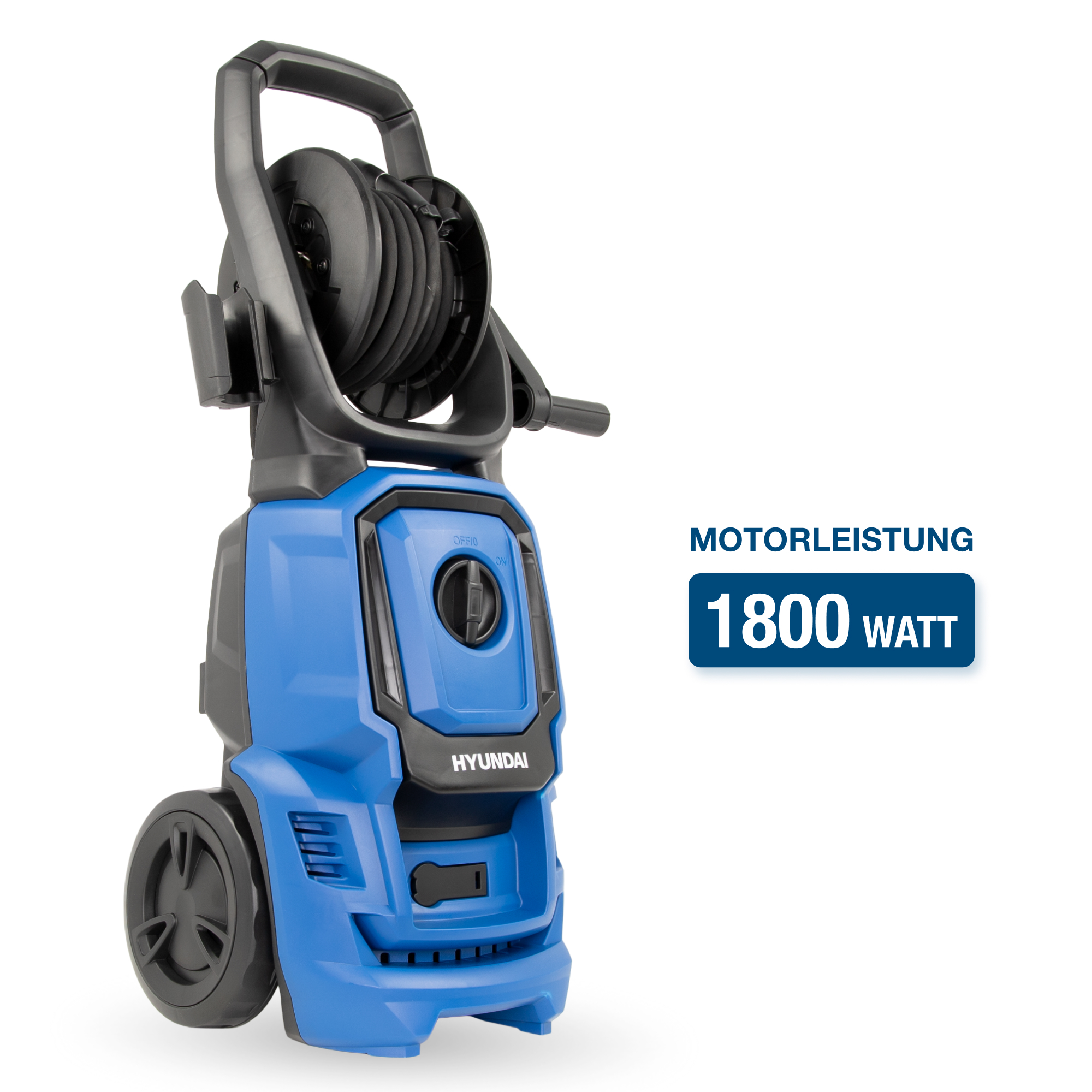 Ein blau-schwarzer Hyundai Hochdruckreiniger mit schwarzem Schlauch und weißem Hintergrund.