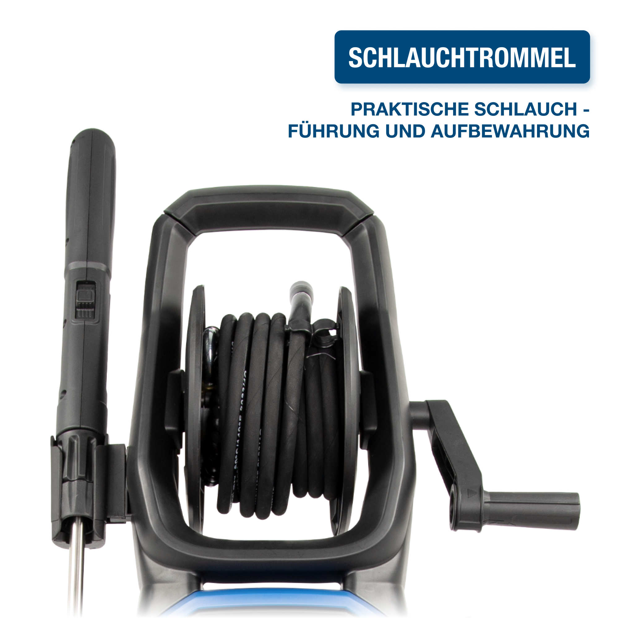 Hochdruckreiniger mit schwarzer Schlauchtrommel und Griff, weißer Hintergrund und Text.