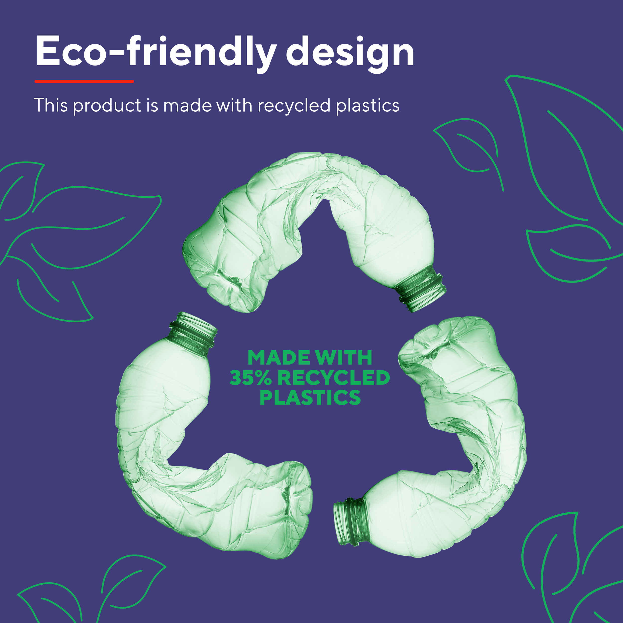 Butelki z recyklingu tworzące symbol recyklingu na niebieskim tle.