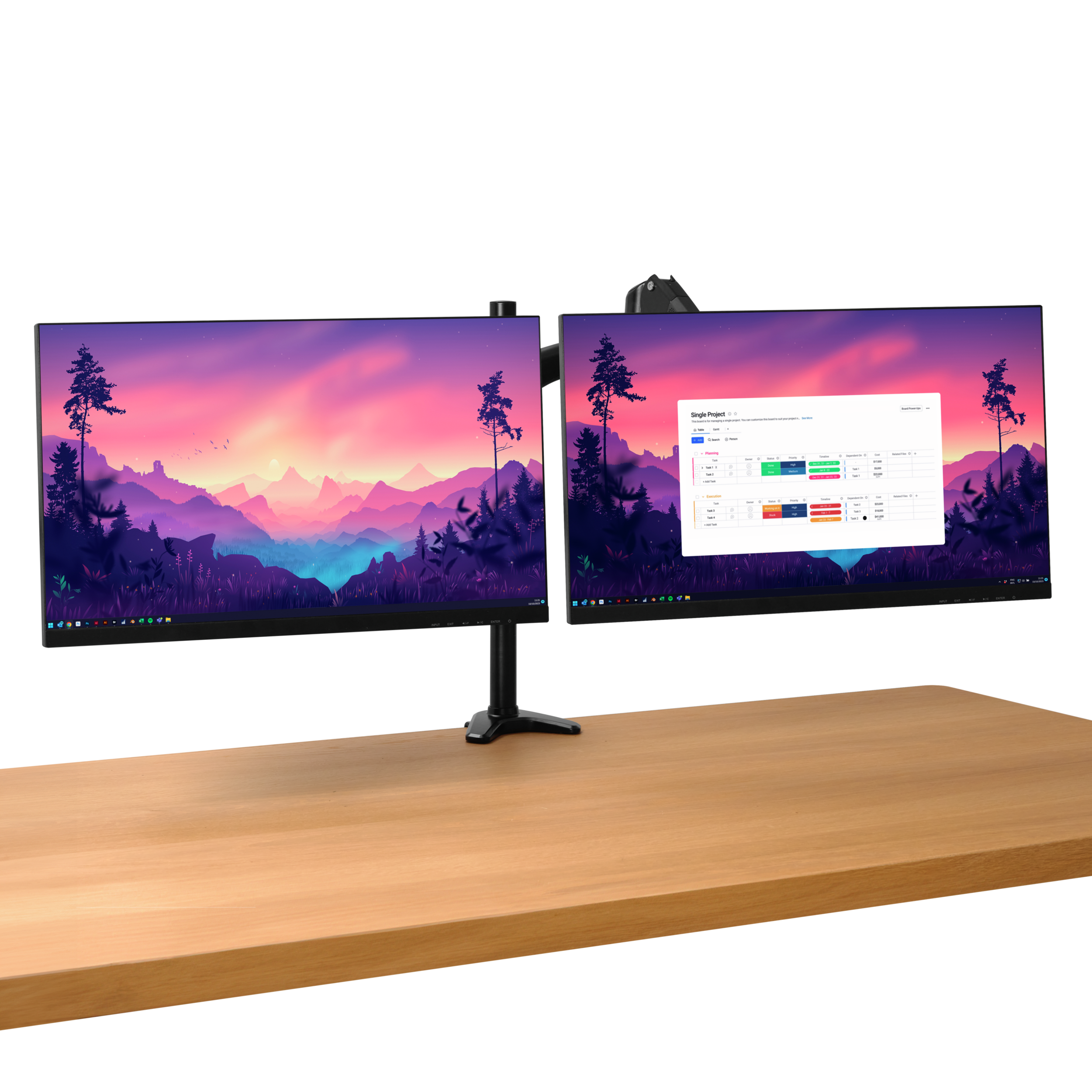 Dwa monitory komputerowe wyświetlające dokumenty robocze, zamontowane na stojaku, na drewnianym biurku.