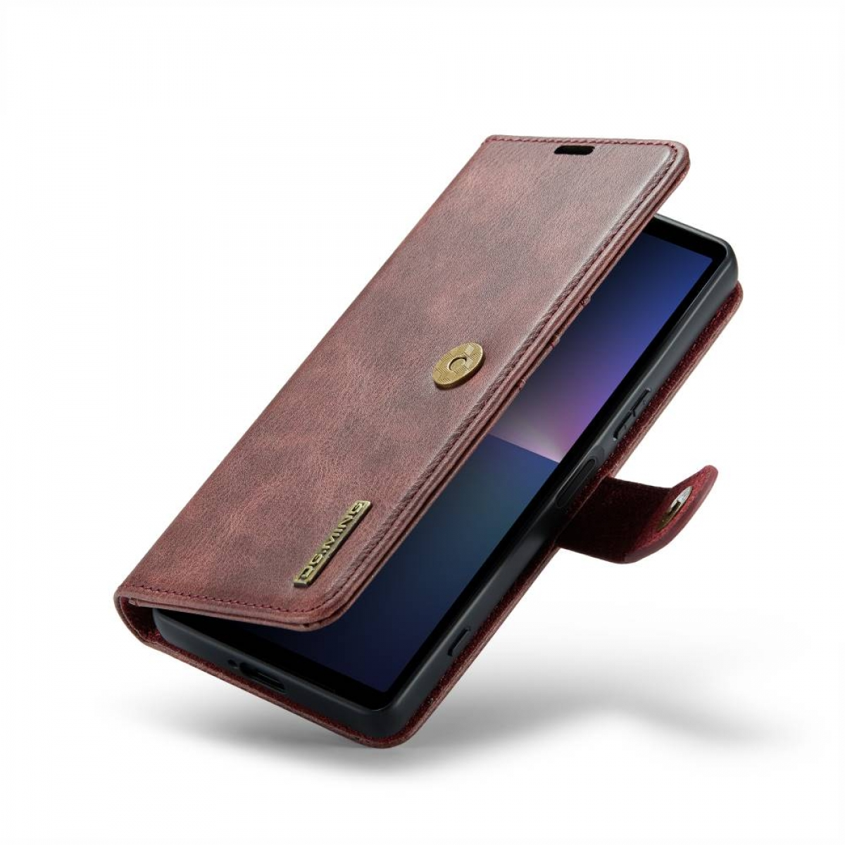 Bordeauxrote Leder-Handyhülle mit Magnetverschluss, geöffnet, um Telefon zu zeigen, auf weißem Hintergrund.